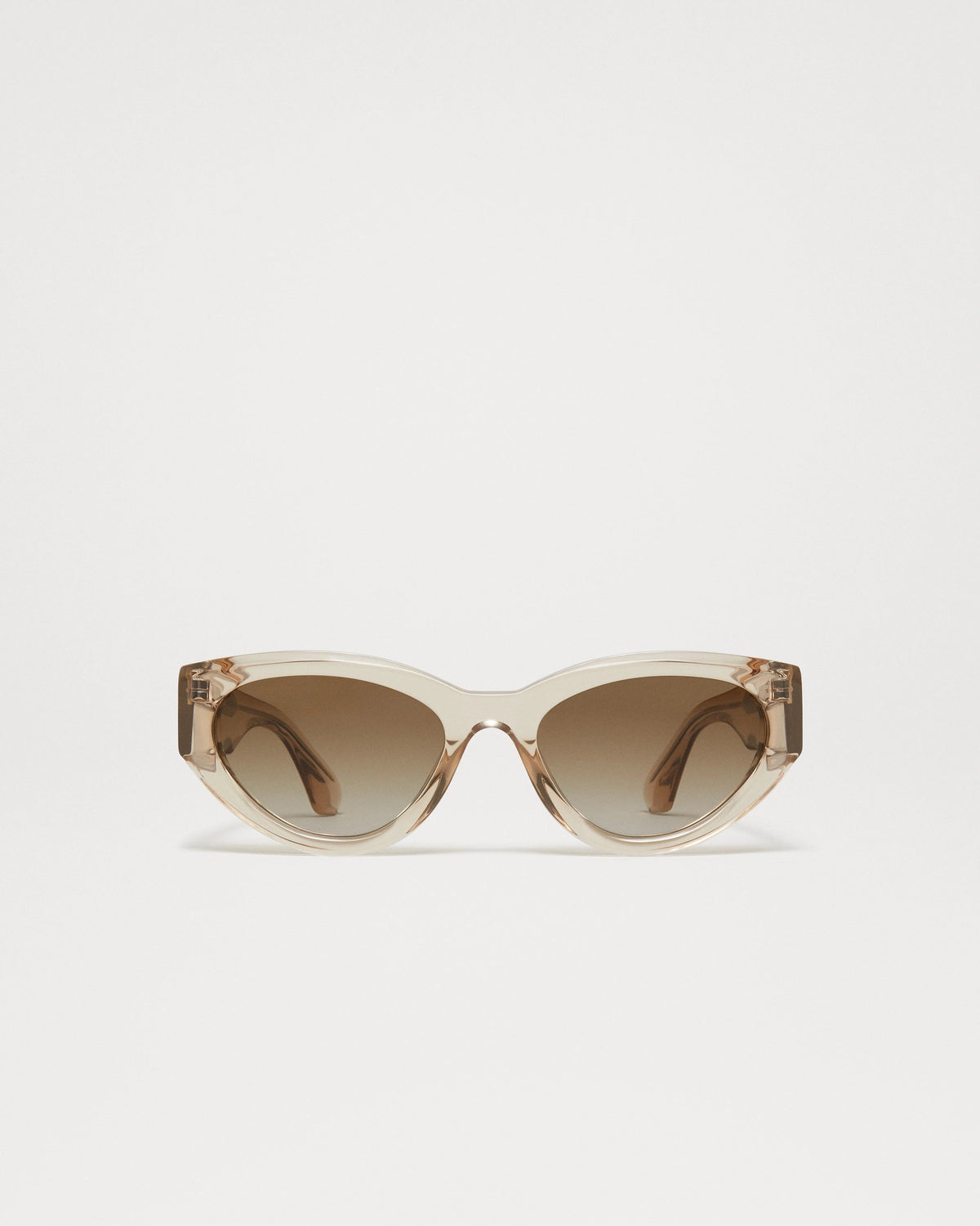 06 Sunglasses in Ecru