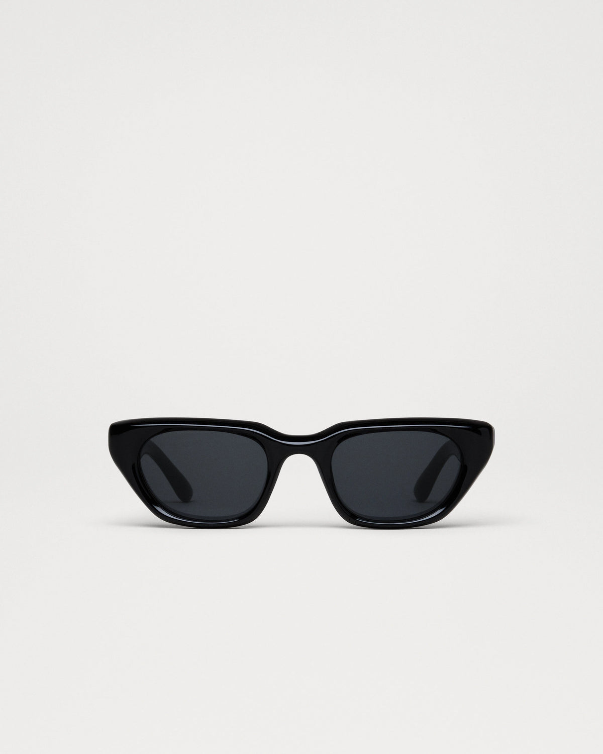 X17 Sunglasses in Black