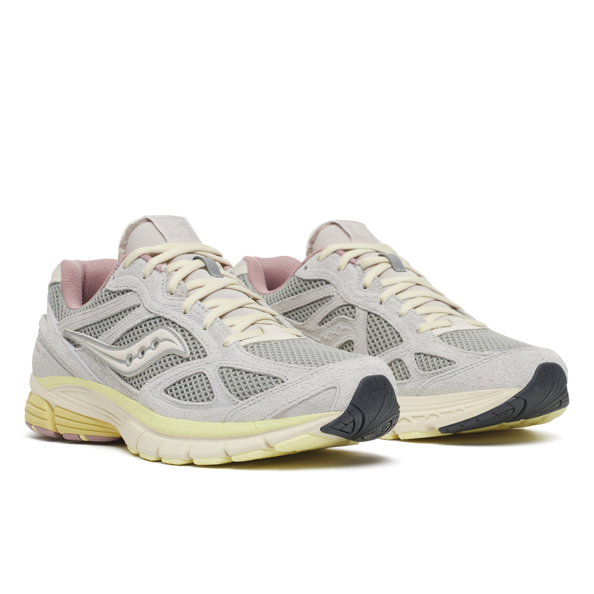 Saucony x 3sixteen Guide v7.3s in Graphite