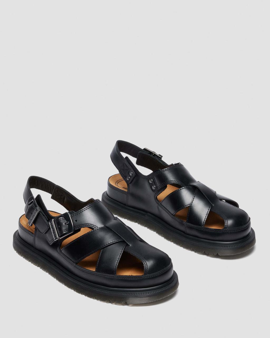Dr. Martens Archive Sandal in Black : Homme Essentials
