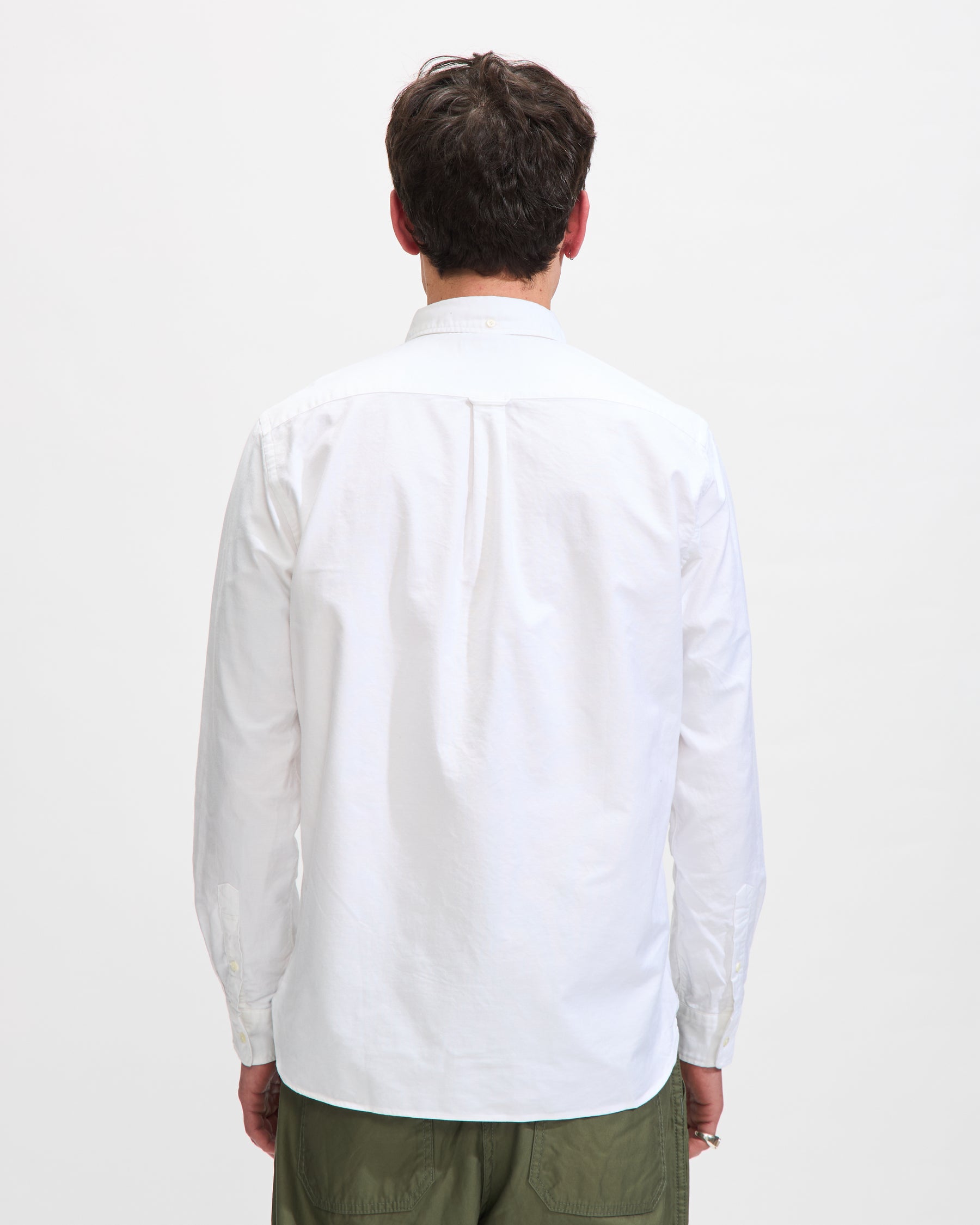 Beams Plus B.D. Oxford in White Homme Essentials