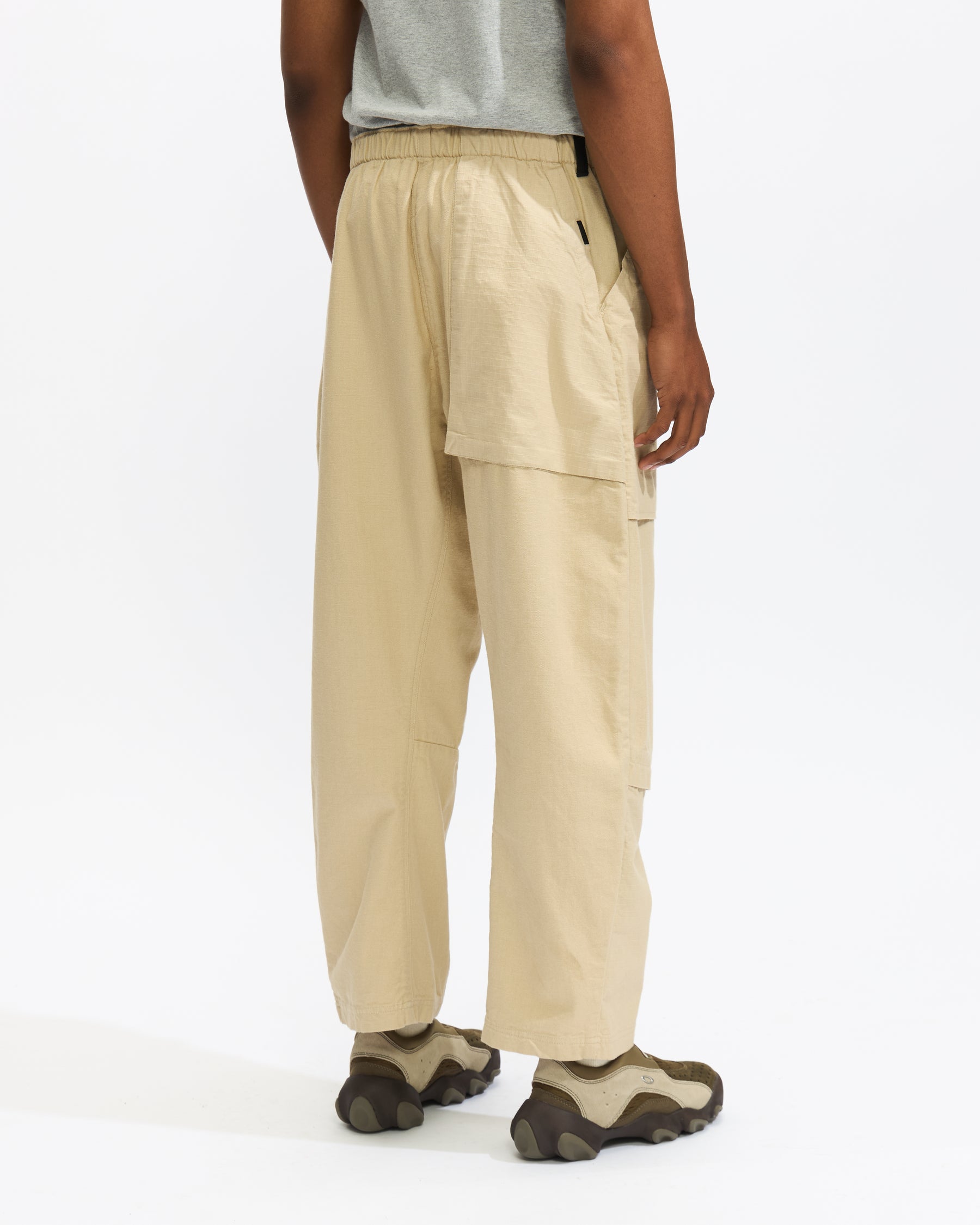 Earth/Studies MP-103 Field Pant in Dried Sage Homme Essentials