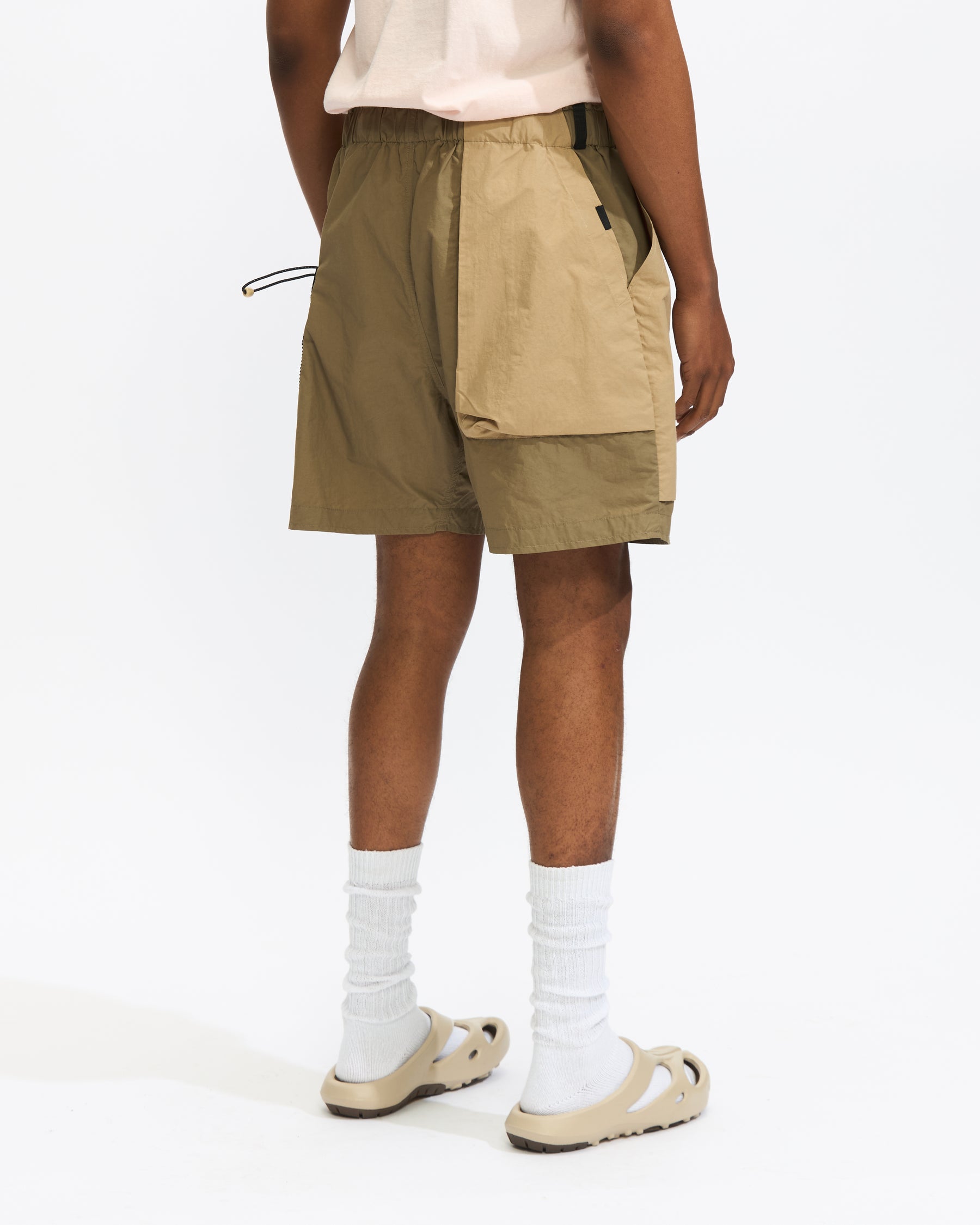 Earth/Studies MP-104PA P_Article Field Short in Clay Strata Homme Essentials