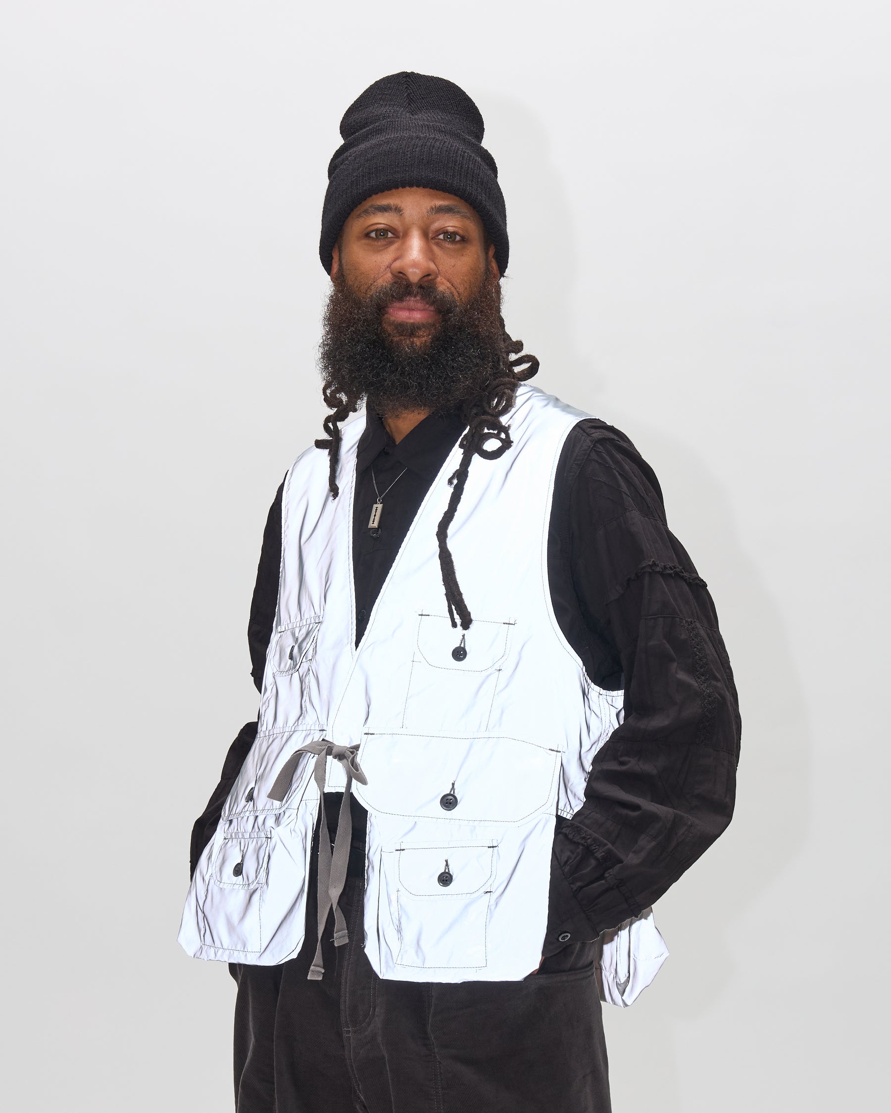 Engineered Garments Fowl Vest in Silver Poly Refrective Taffeta Homme Essentials