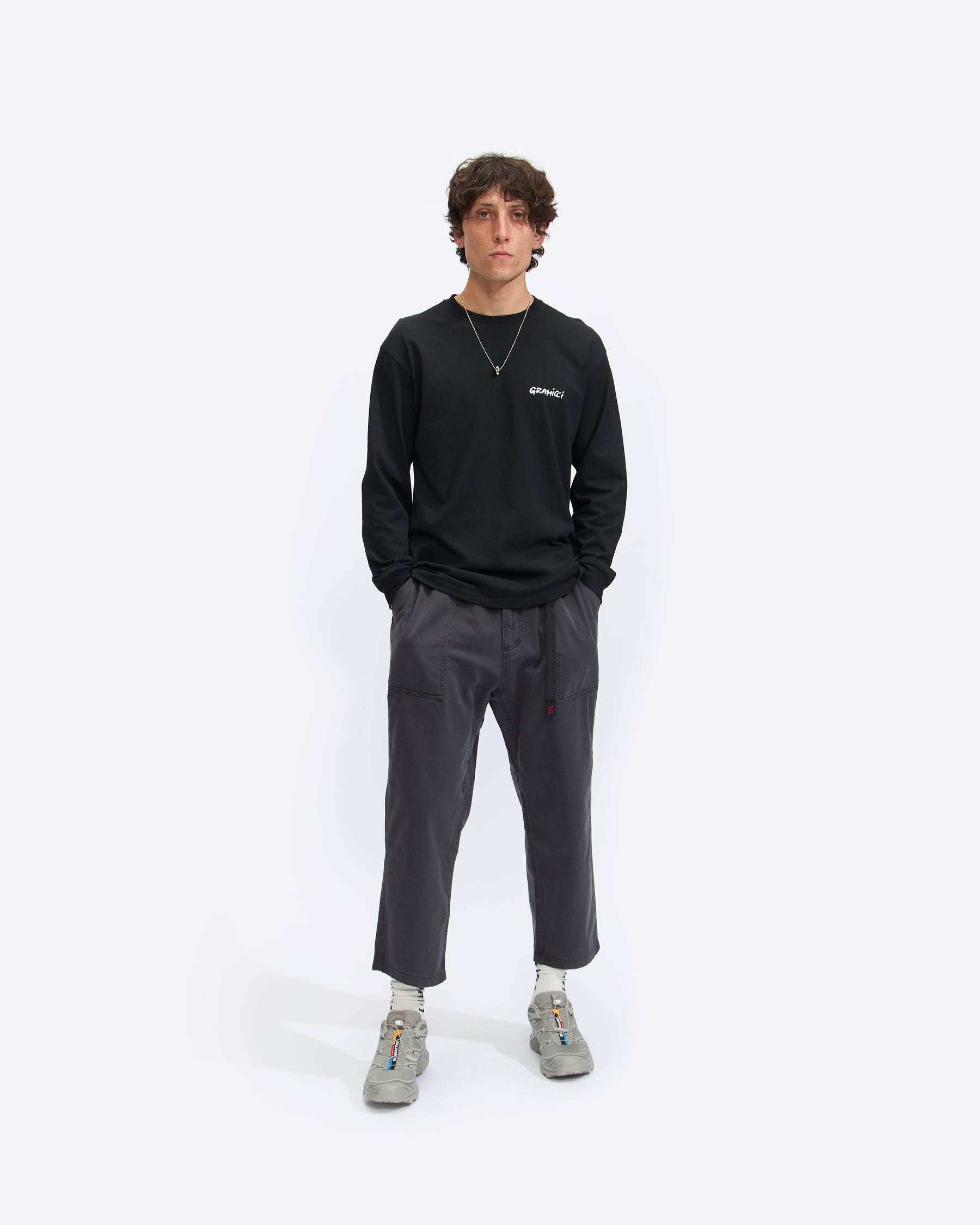 Gramicci Stonehenge L/S Tee in Vintage Black Homme Essentials