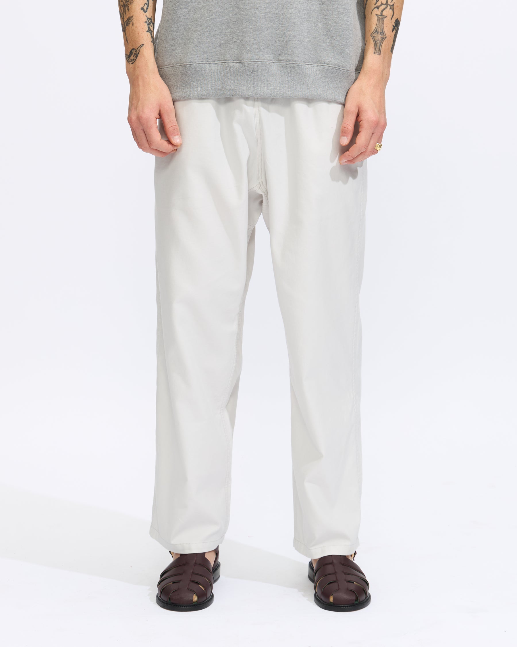 Gramicci Swell Pant in Stone Homme Essentials