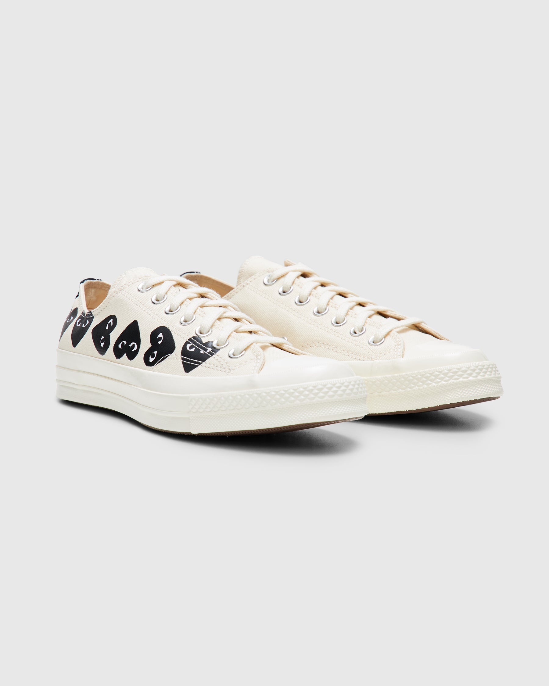 Multi Black Heart Chuck Taylor All Star '70 Low in White