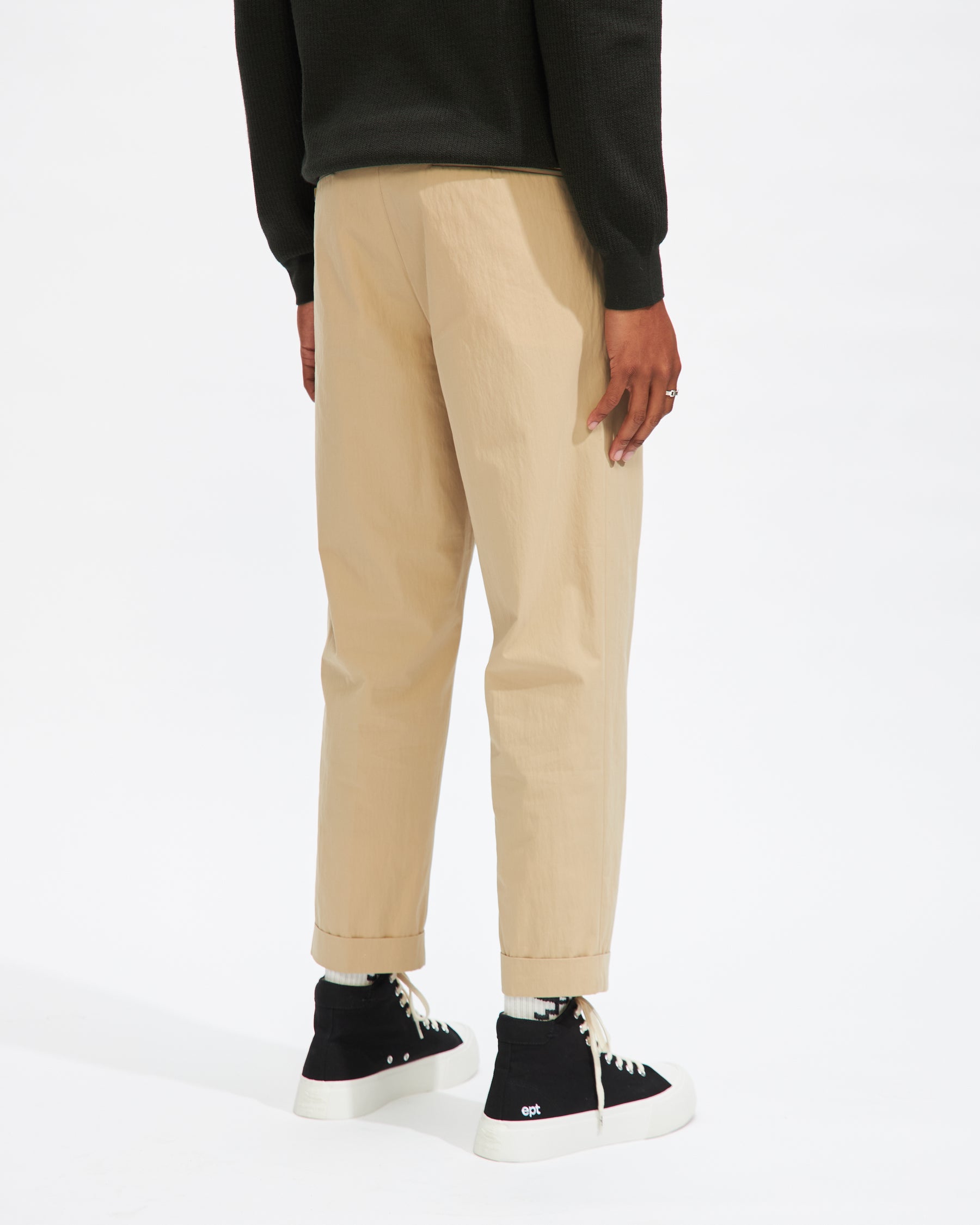 1 Pleat Travel Comfort Cloth in Beige