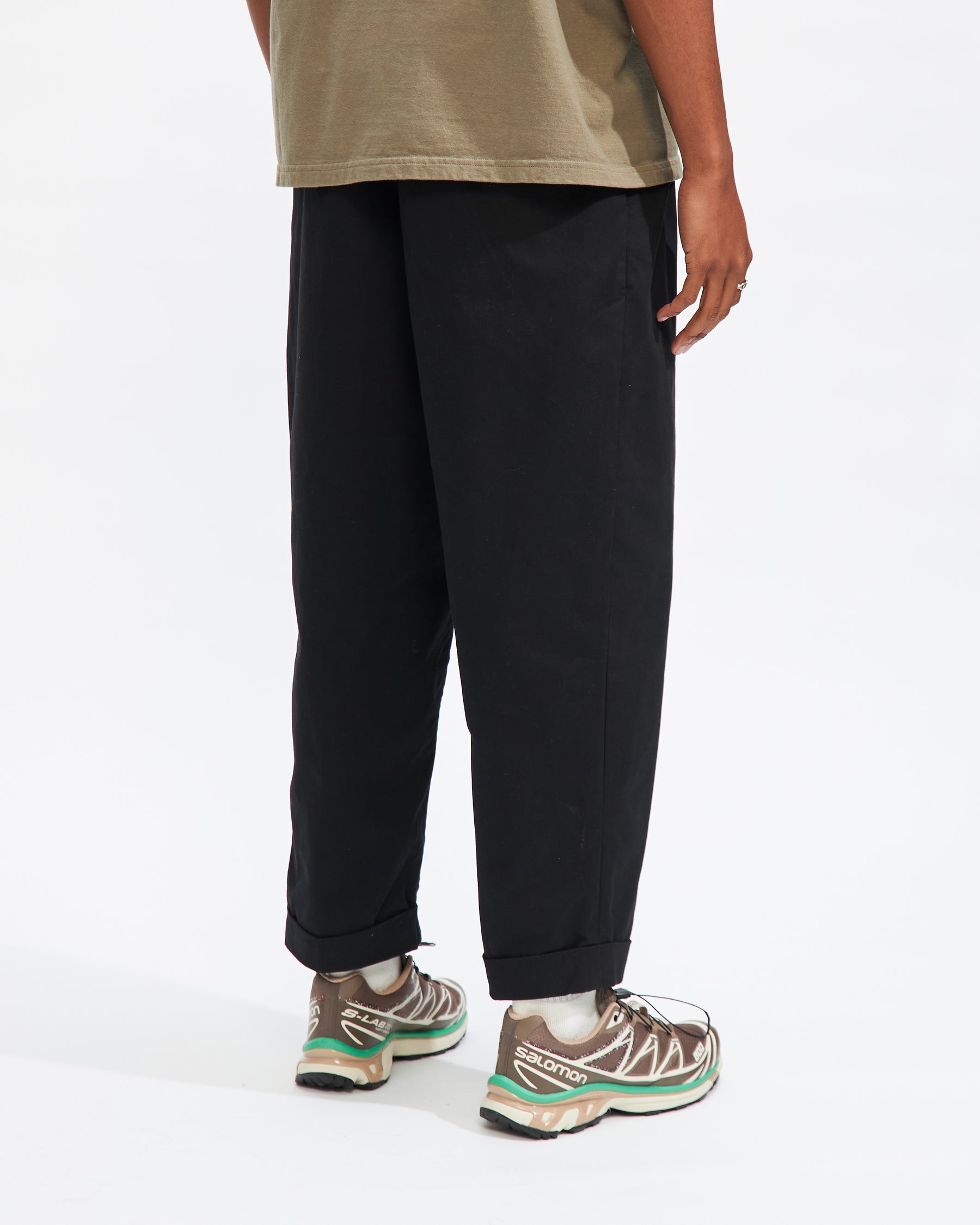 2 Pleat Twill Pant in Black