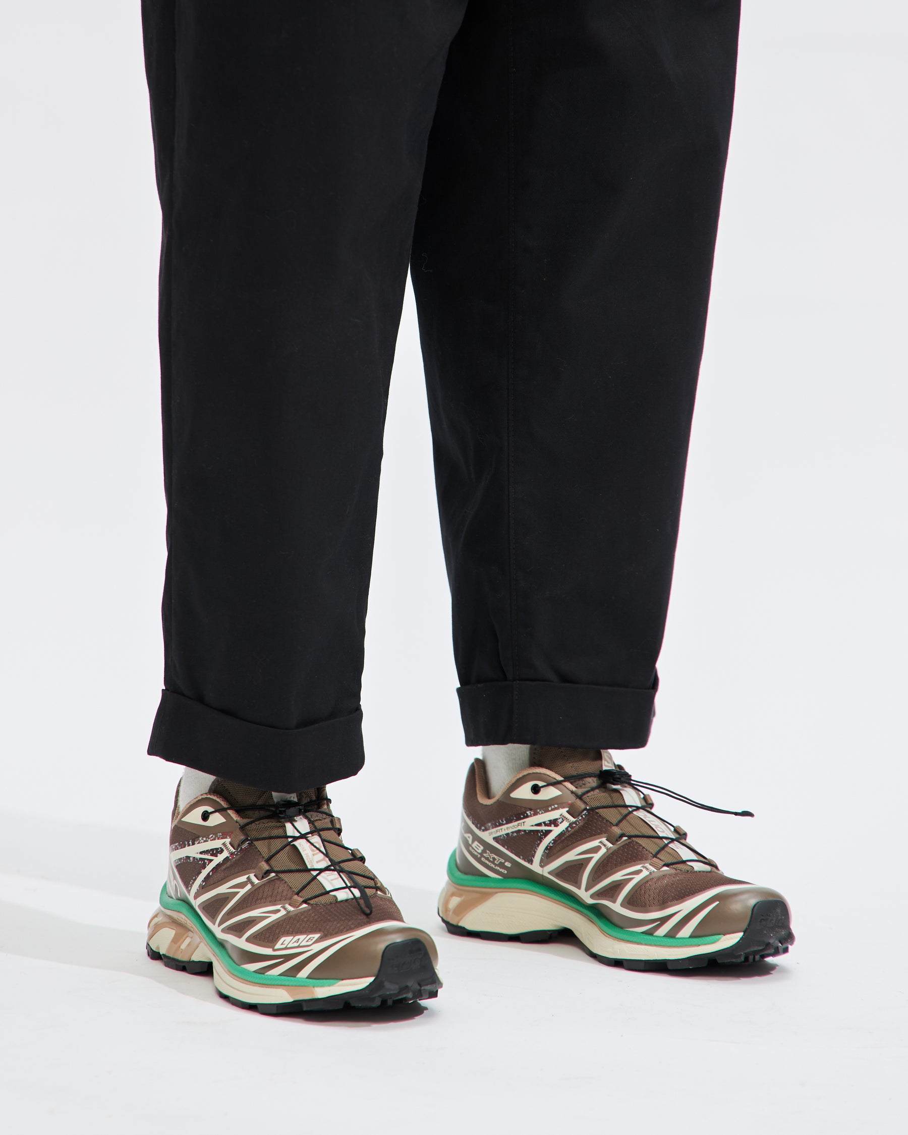 2 Pleat Twill Pant in Black