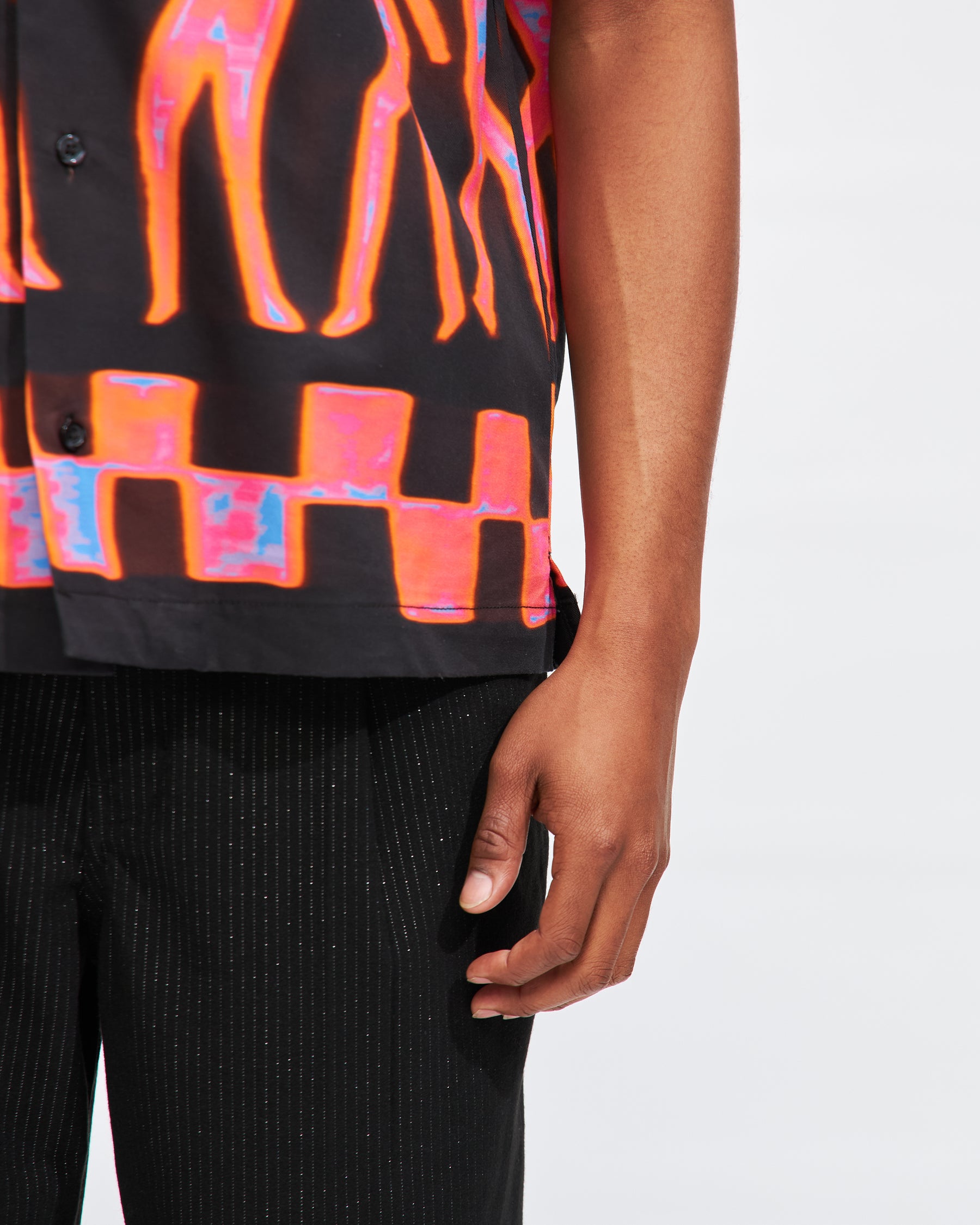 Canty Dancer SS Shirt in Black