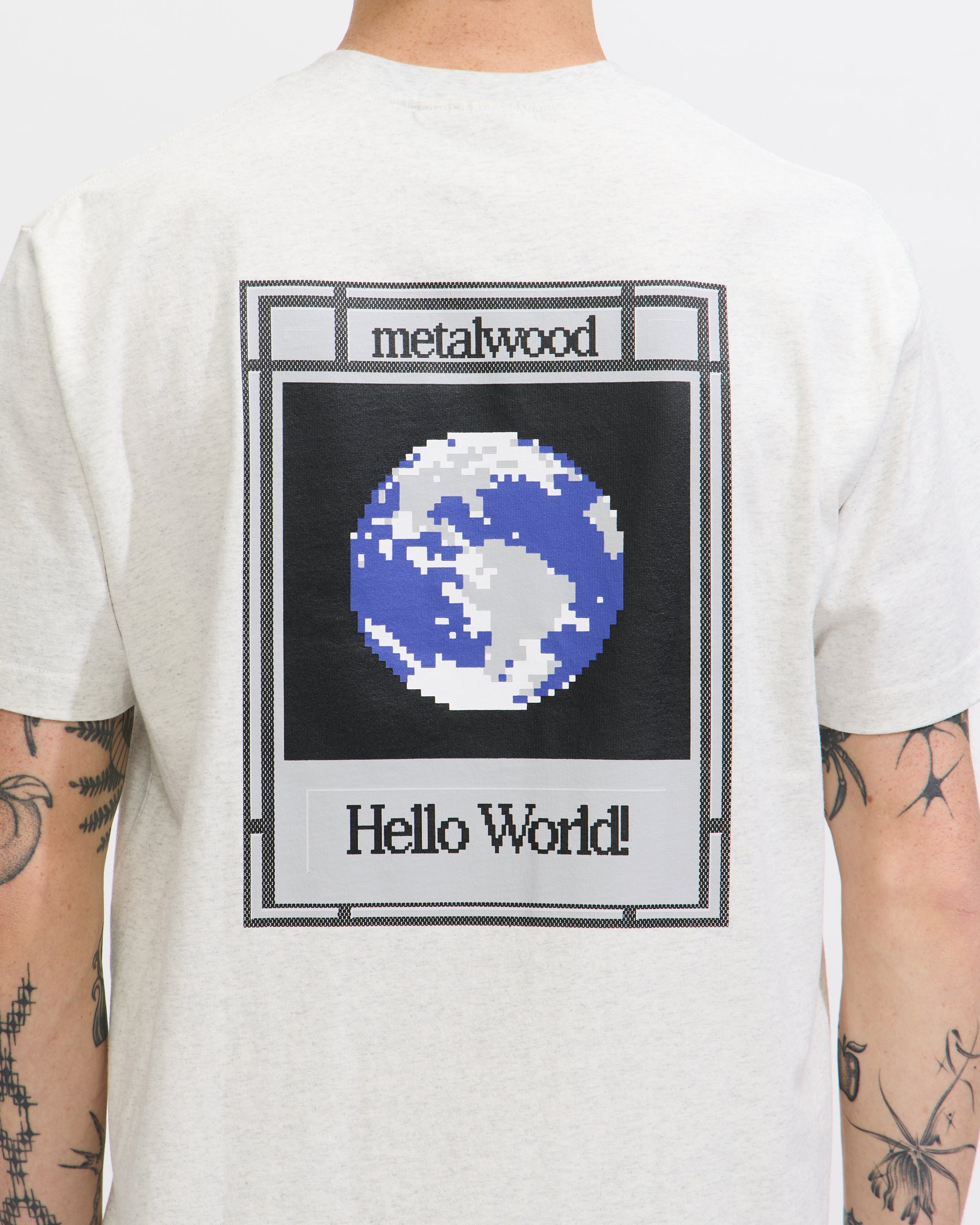 Metalwood Studio Hello World T-Shirt in Heather Grey Homme Essentials