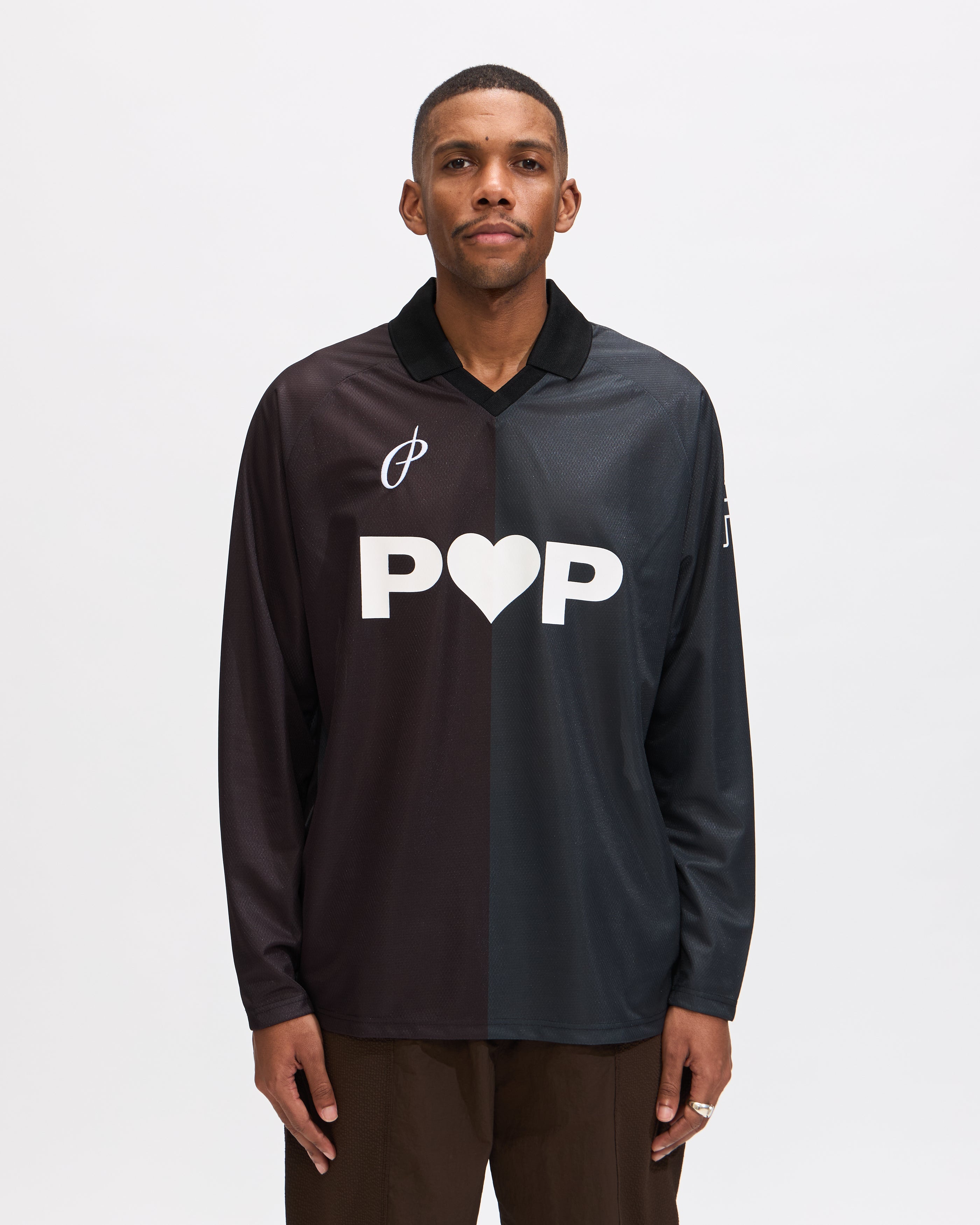 Pop Sportif Longsleeve Shirt in Black