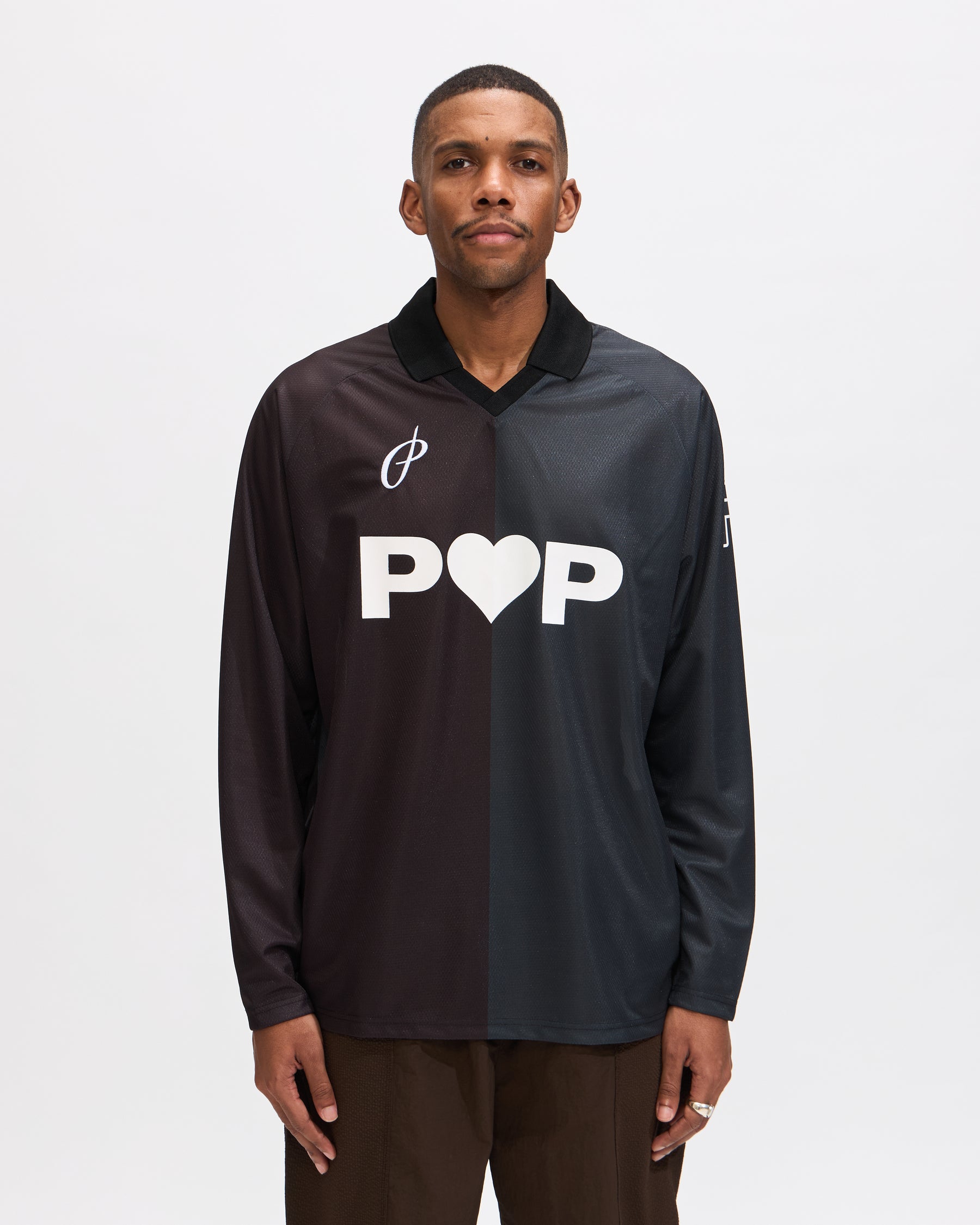 Pop Trading Company Pop Sportif Longsleeve Shirt in Black Homme Essentials
