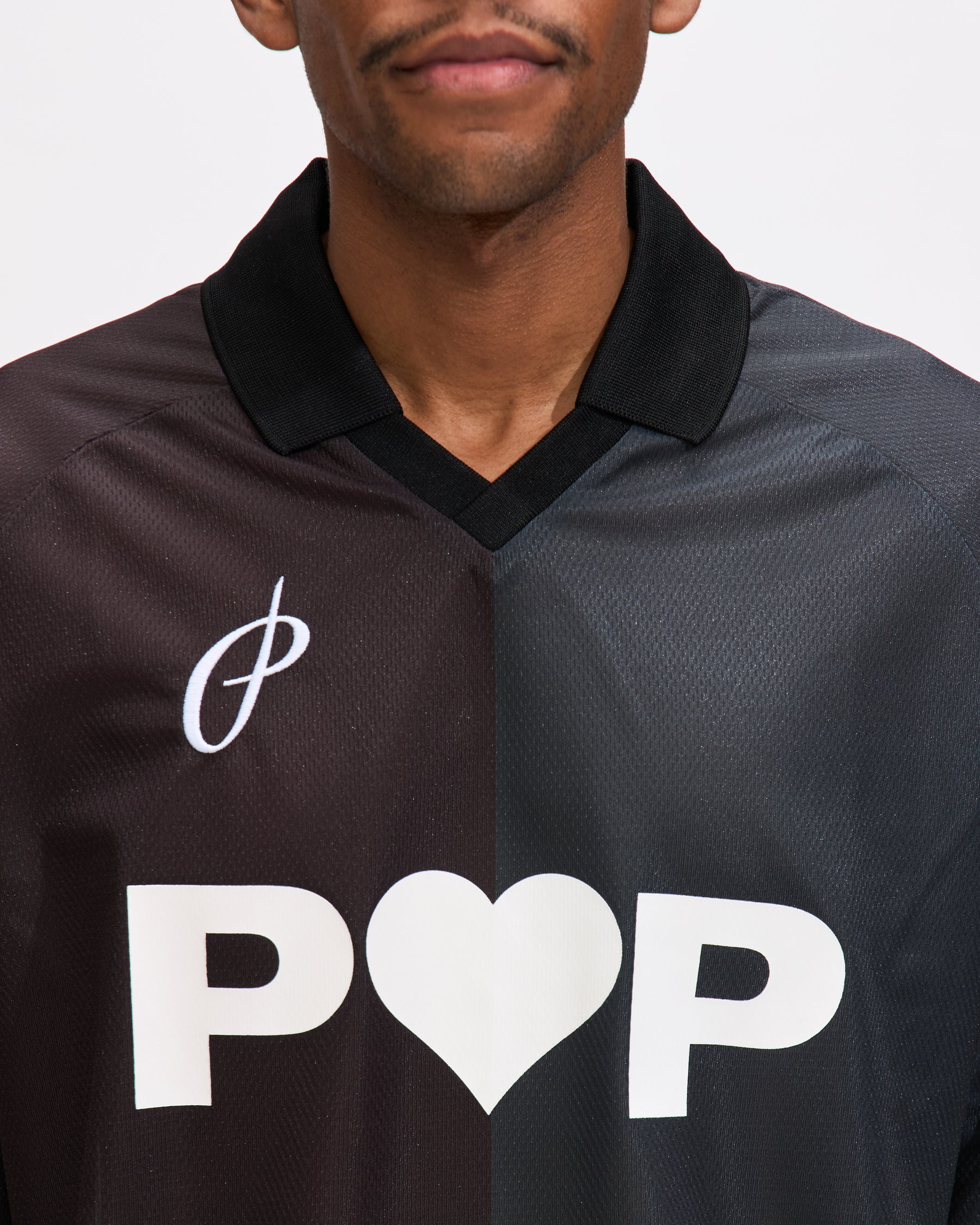 Pop Trading Company Pop Sportif Longsleeve Shirt in Black Homme Essentials