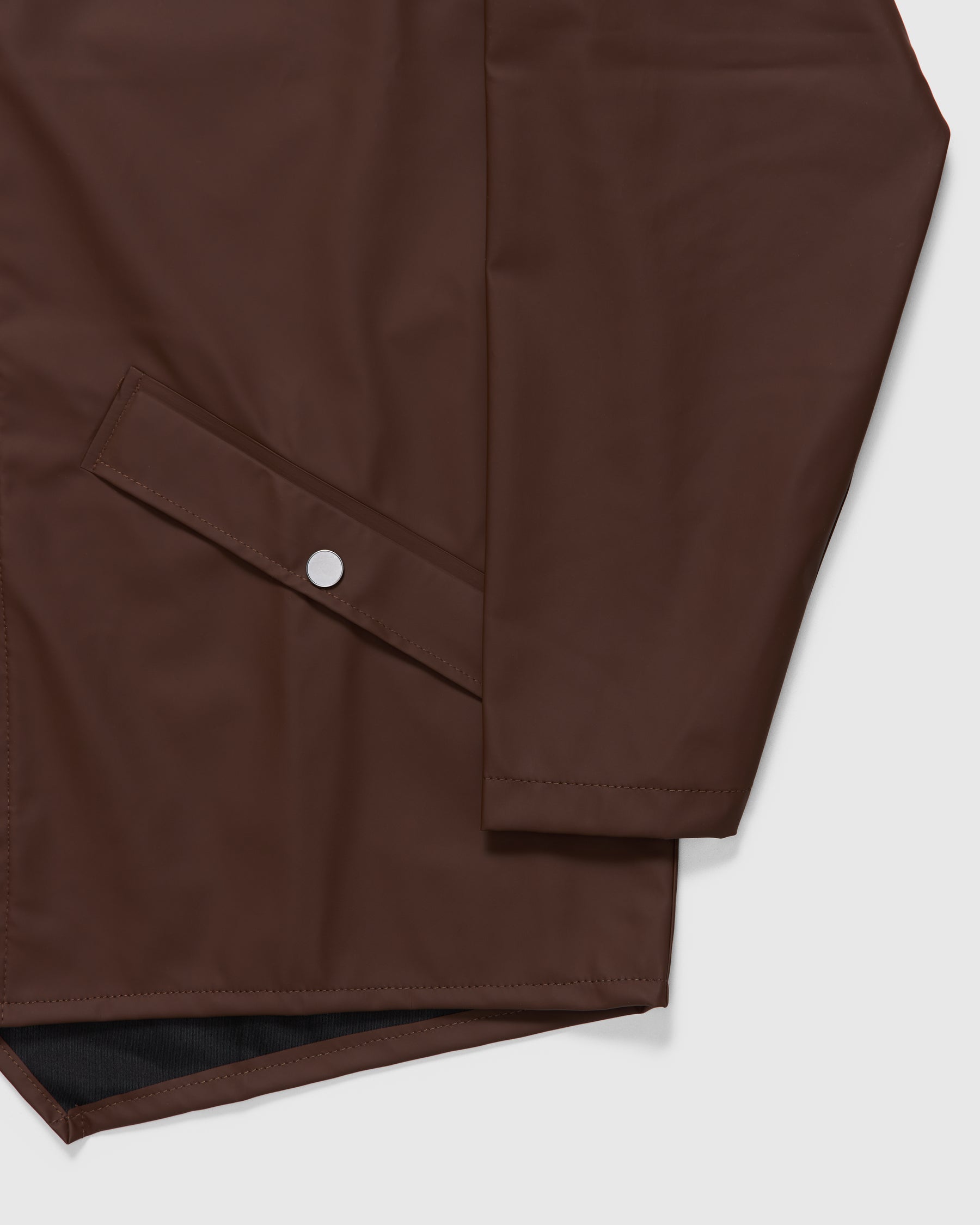 Rains Jacket in Frame Homme Essentials