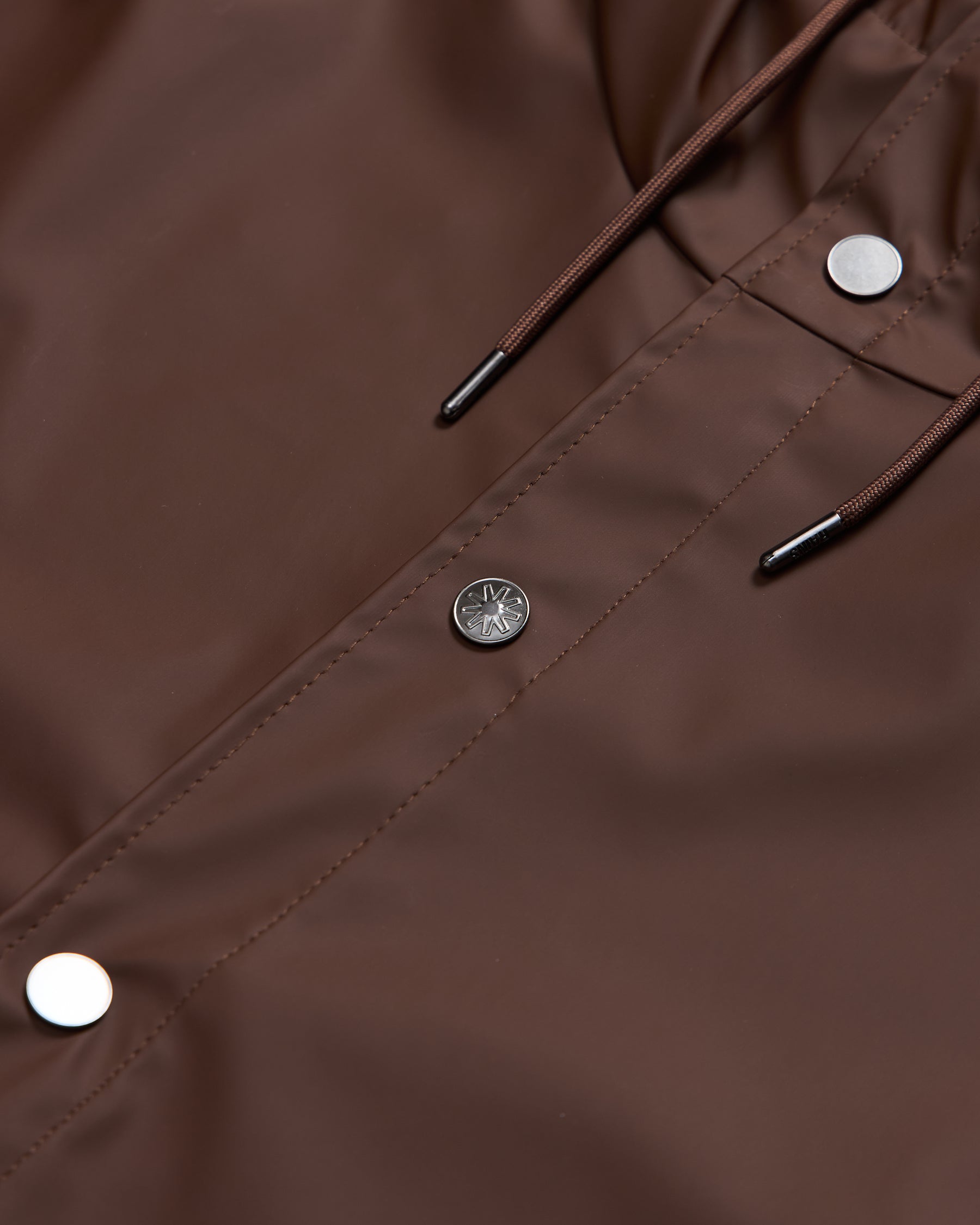 Rains Jacket in Frame Homme Essentials