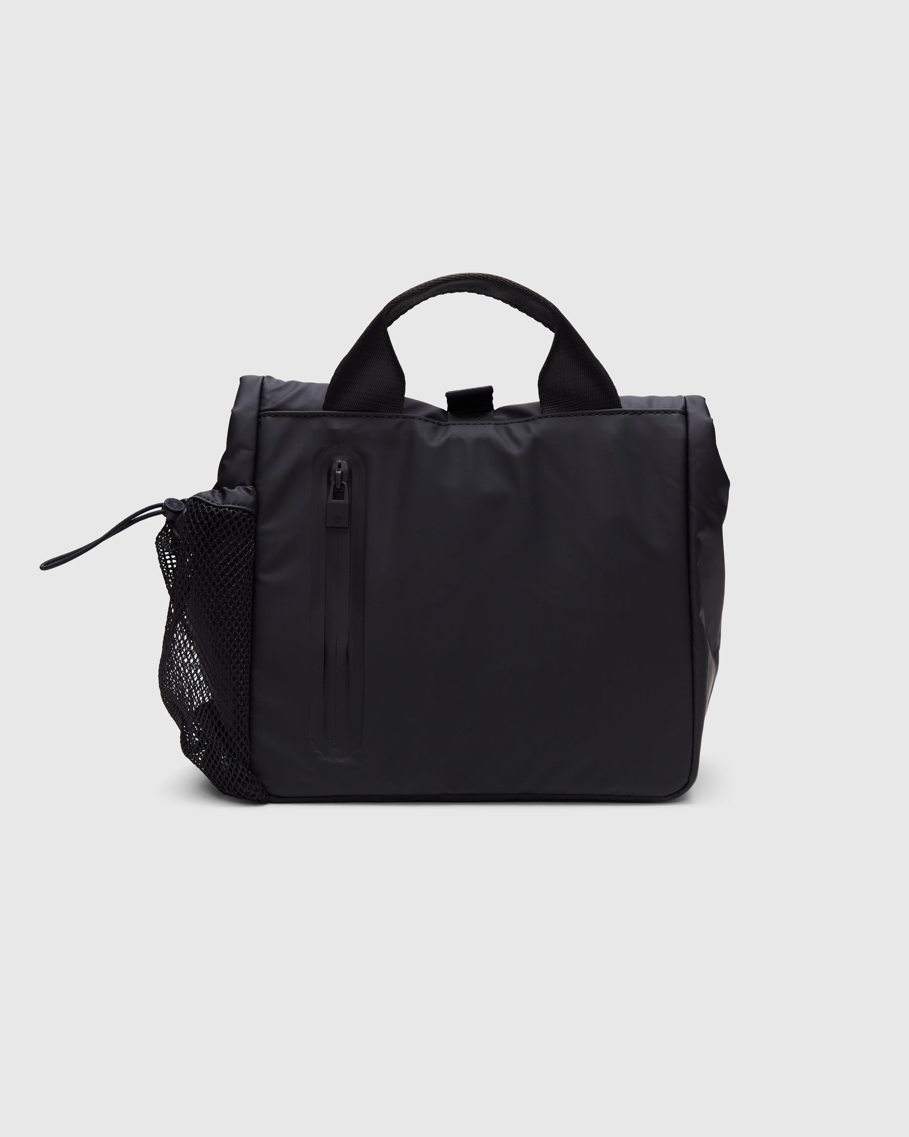 Rains Lunch Bag Large in Black Homme Essentials