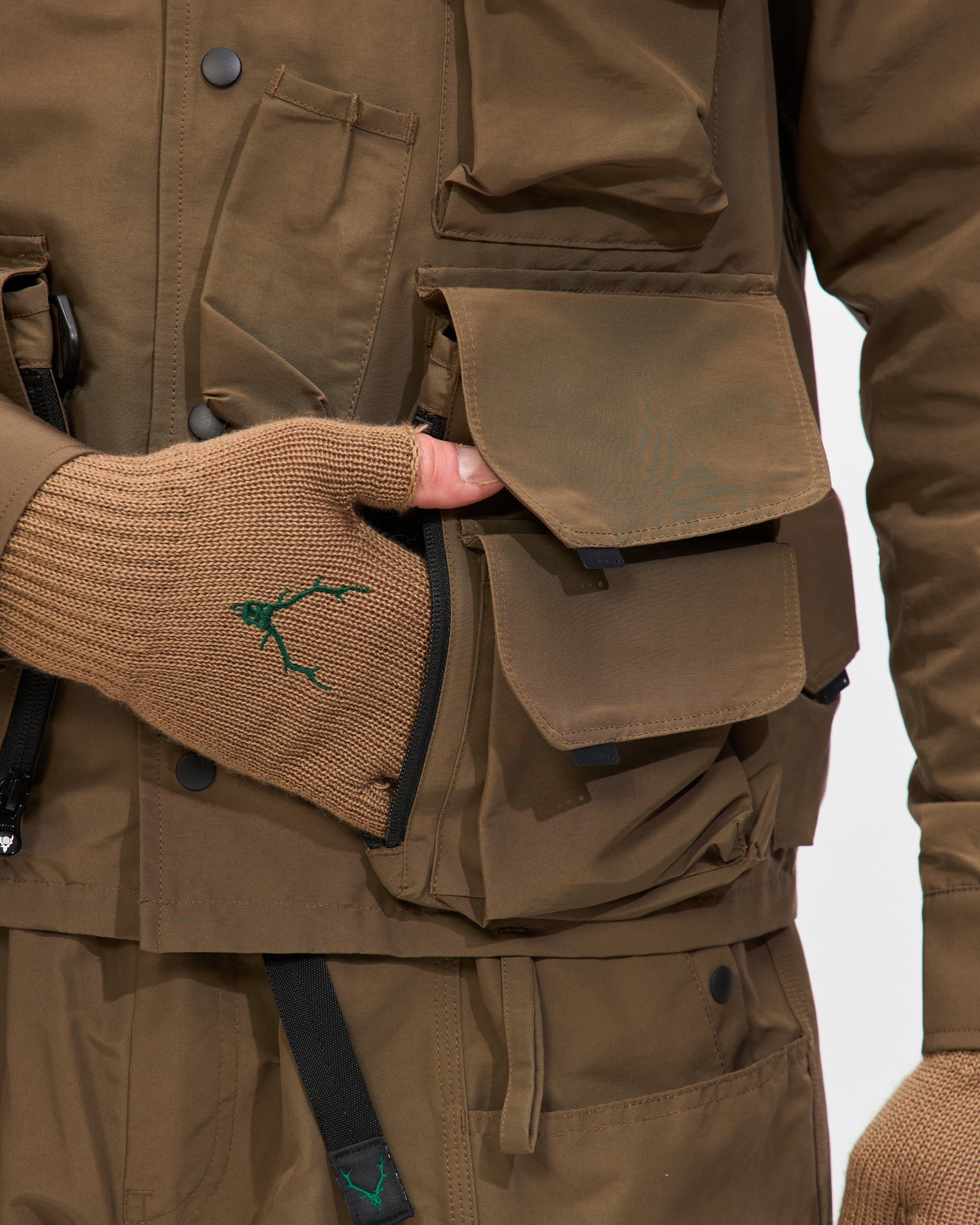 South2 West8 Tenkara Trout Parka in Olive C/N Grosgrain Homme Essentials