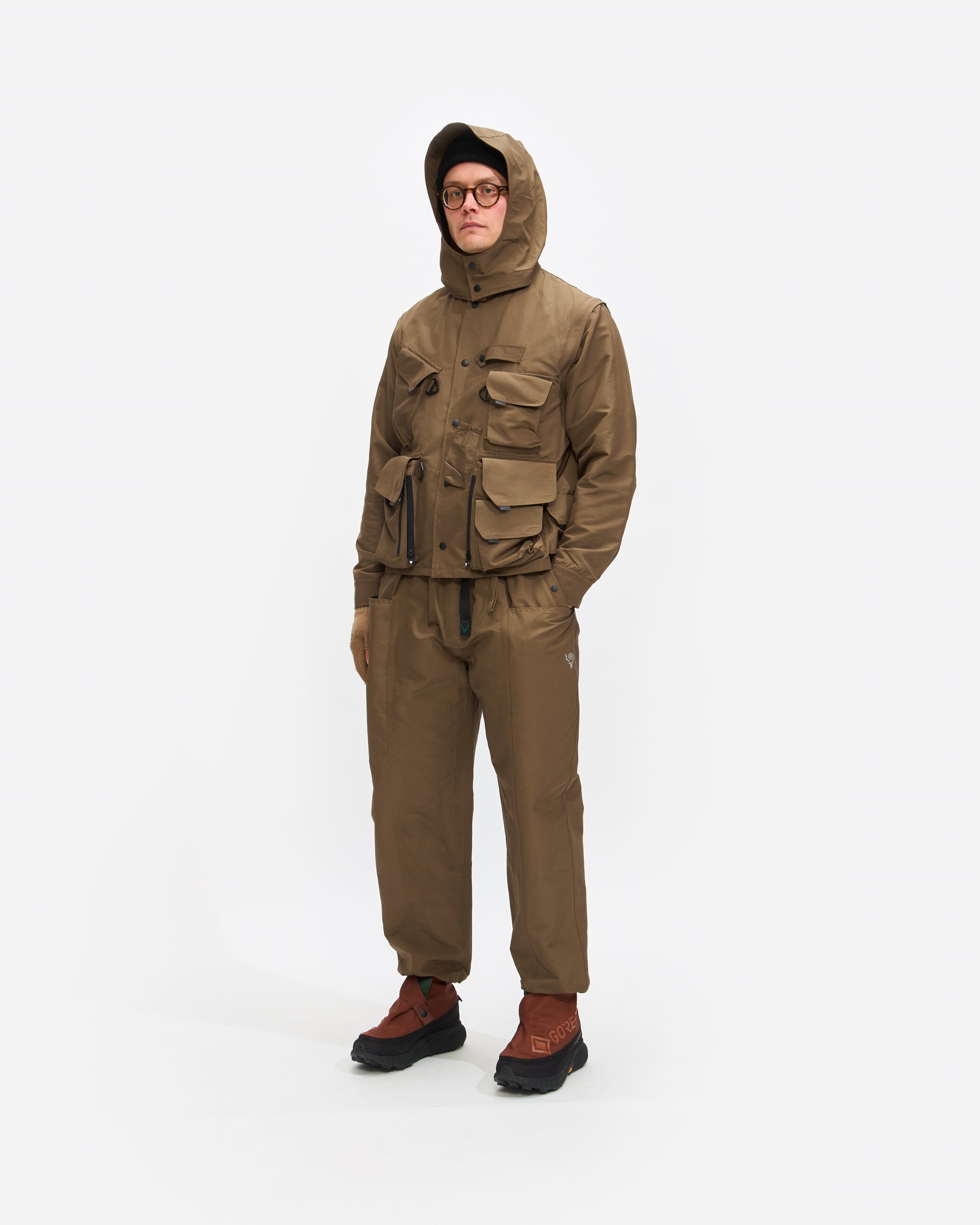 South2 West8 Tenkara Trout Parka in Olive C/N Grosgrain Homme Essentials