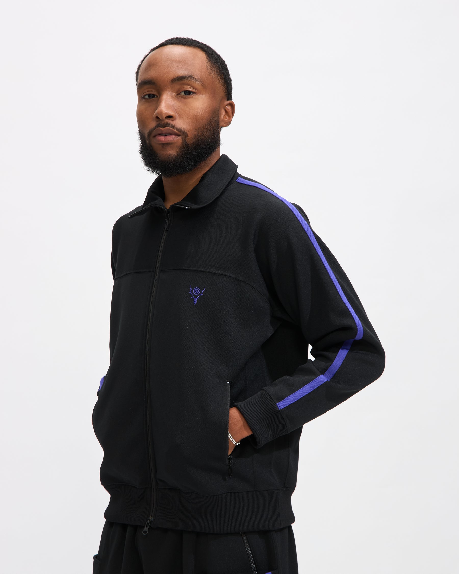 South2 West8 Trainer Jacket in Black Poly Smooth Homme Essentials
