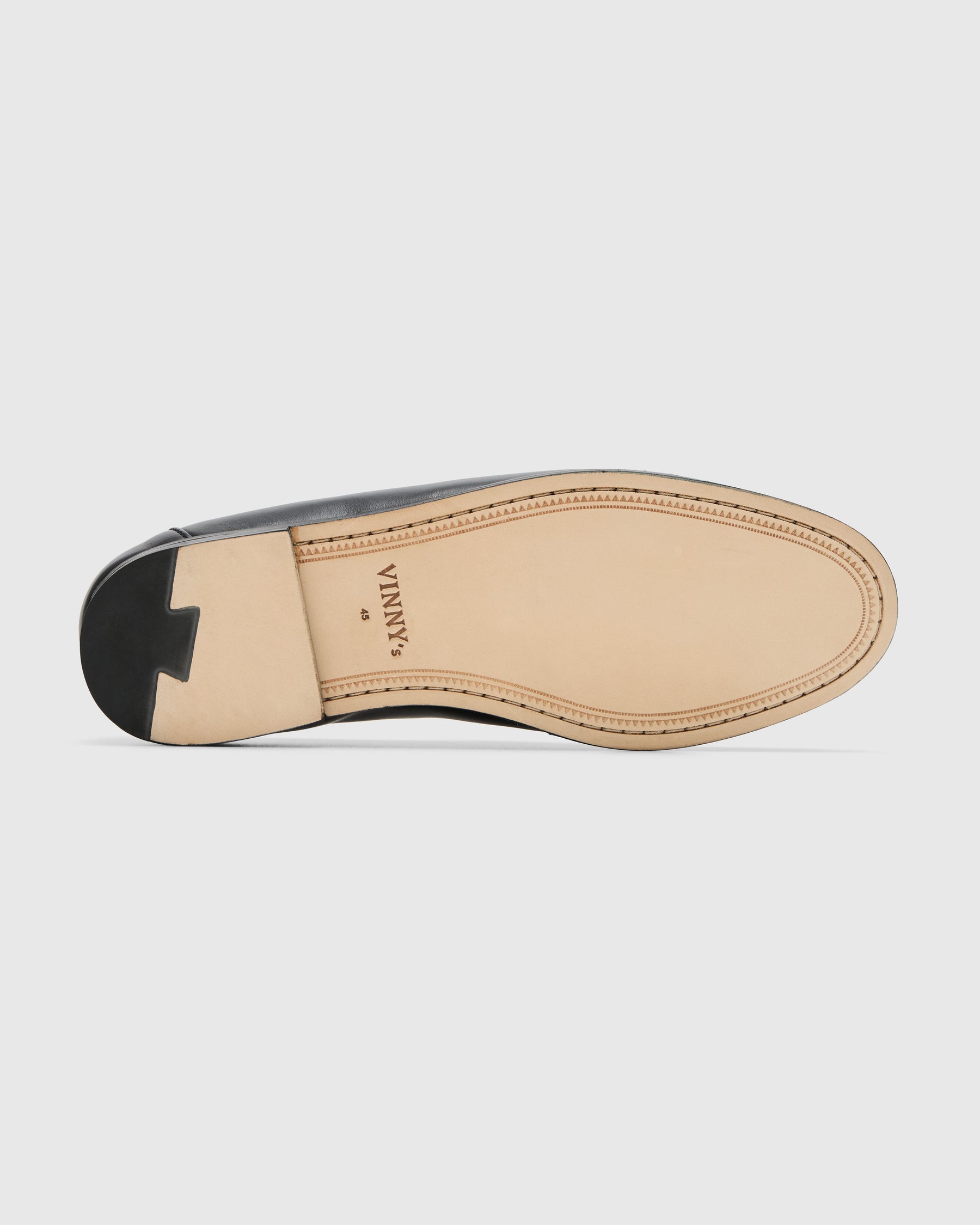Vinny's Belgee Loafer in Black Homme Essentials