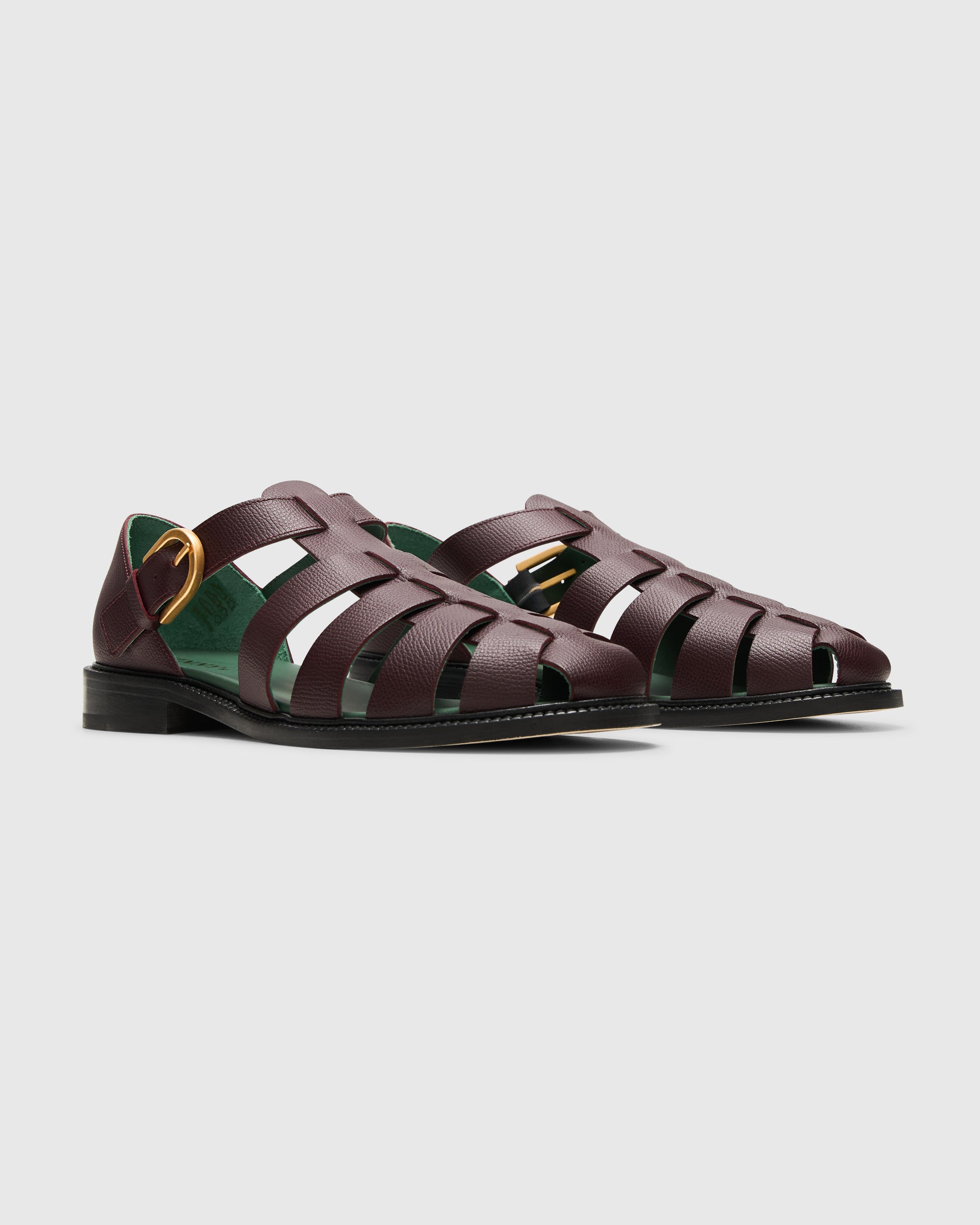 Vinny's Fisherman Sandal in Burgundy Homme Essentials