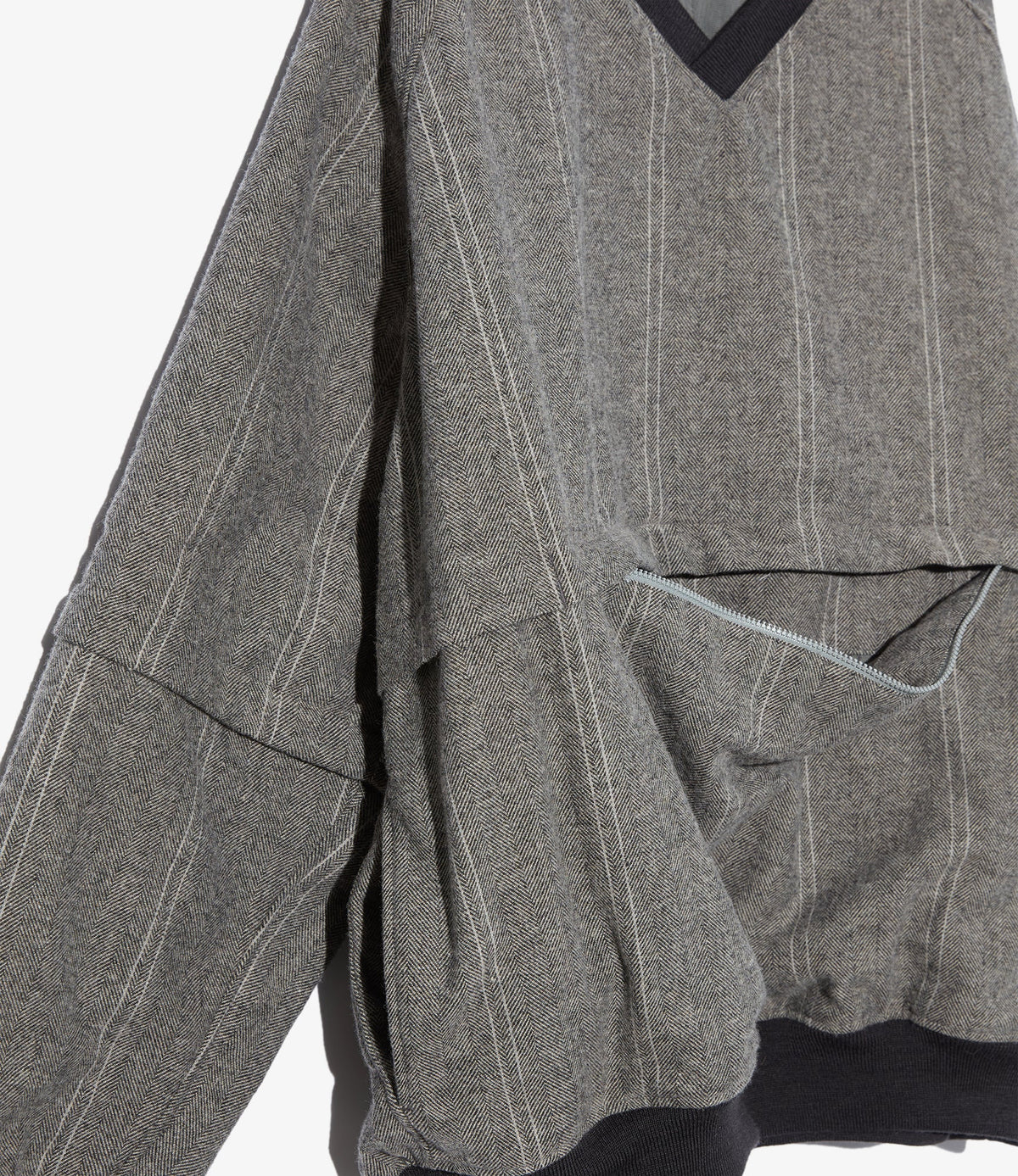Wind Pull in Light Grey Wool Striped HB