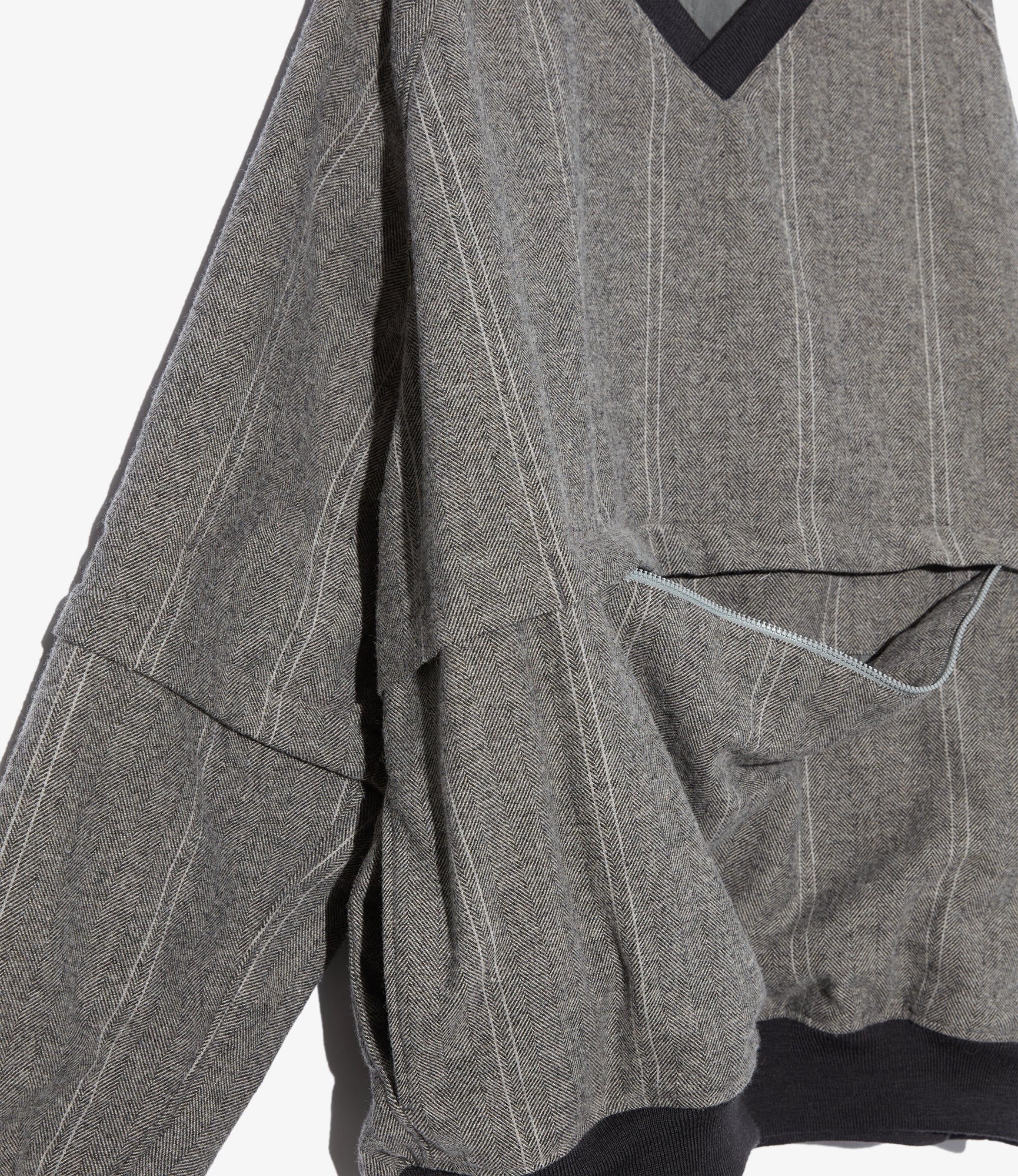 Wind Pull in Light Grey Wool Striped HB