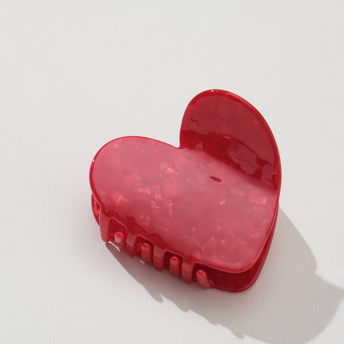 Big Heart Claw Clip in Red