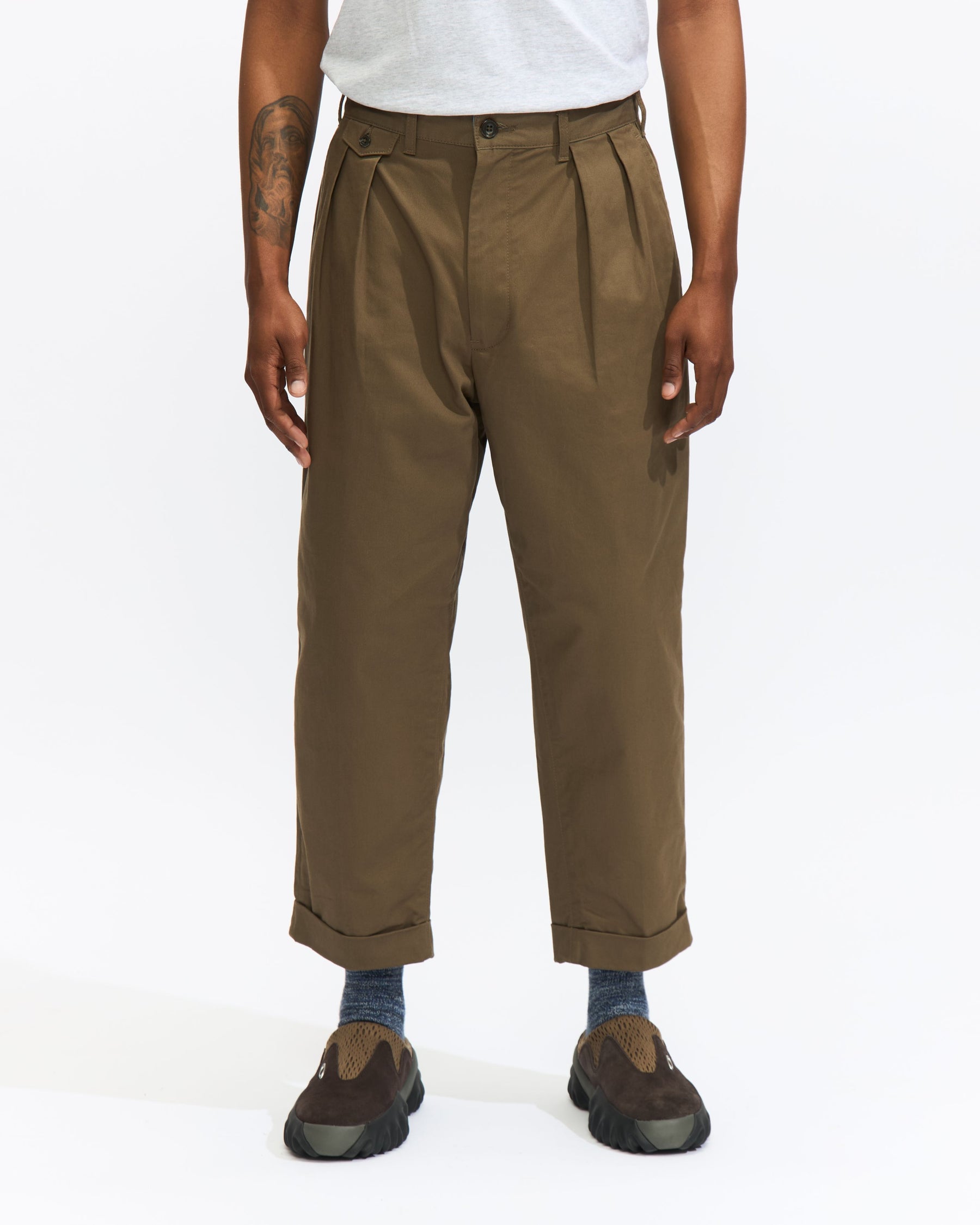 2 Pleat Twill Pant in Olive