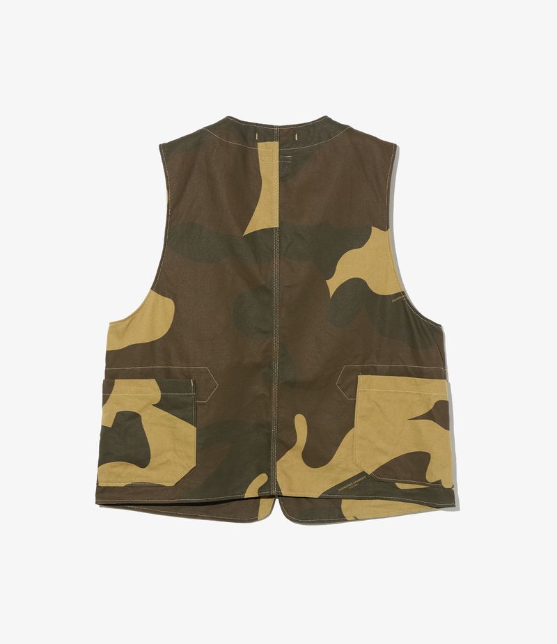 Upland Vest in Brown Mammoth Duck Camo