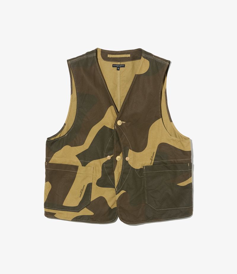Upland Vest in Brown Mammoth Duck Camo