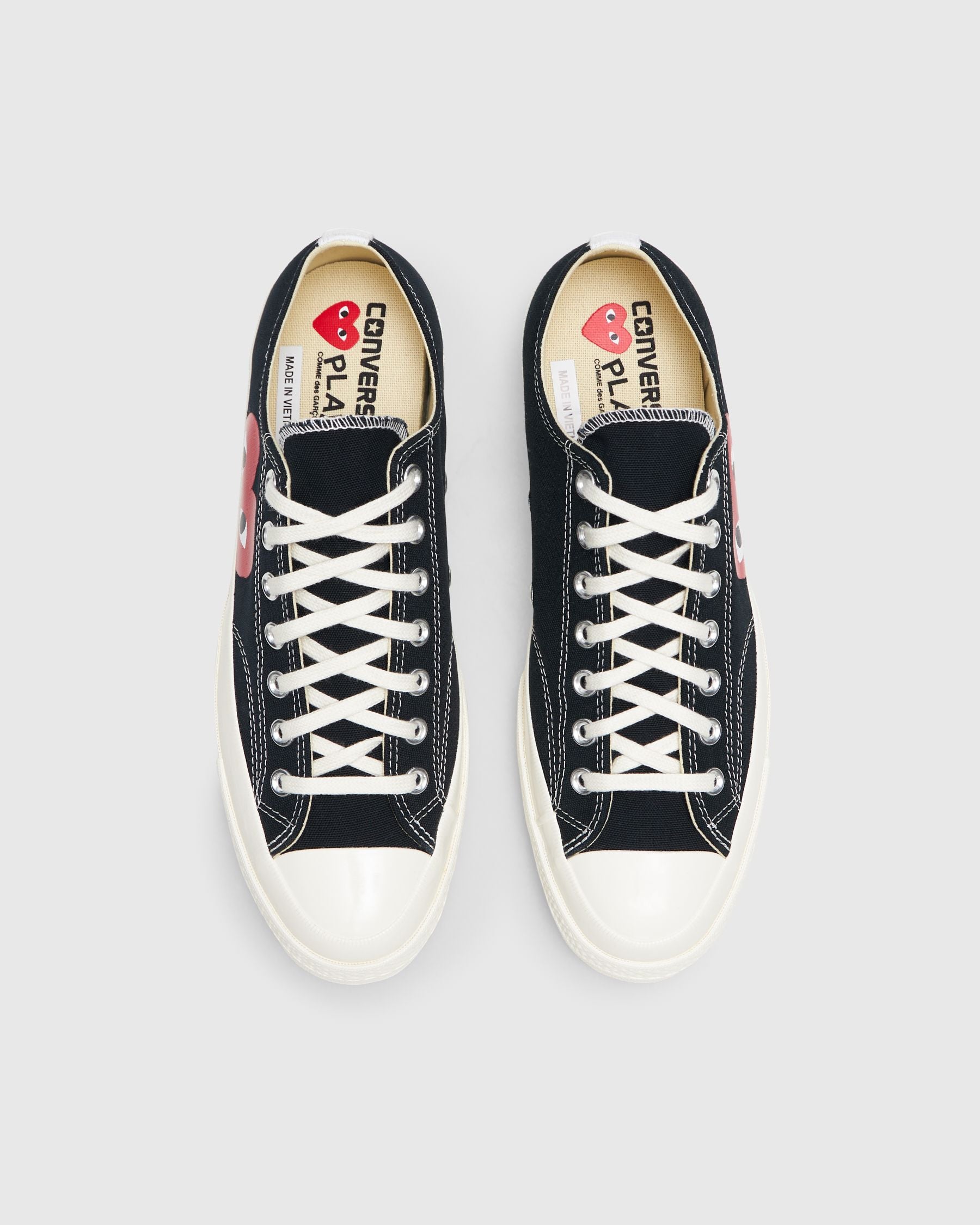 Red Heart Chuck Taylor All Star '70 Low in Black