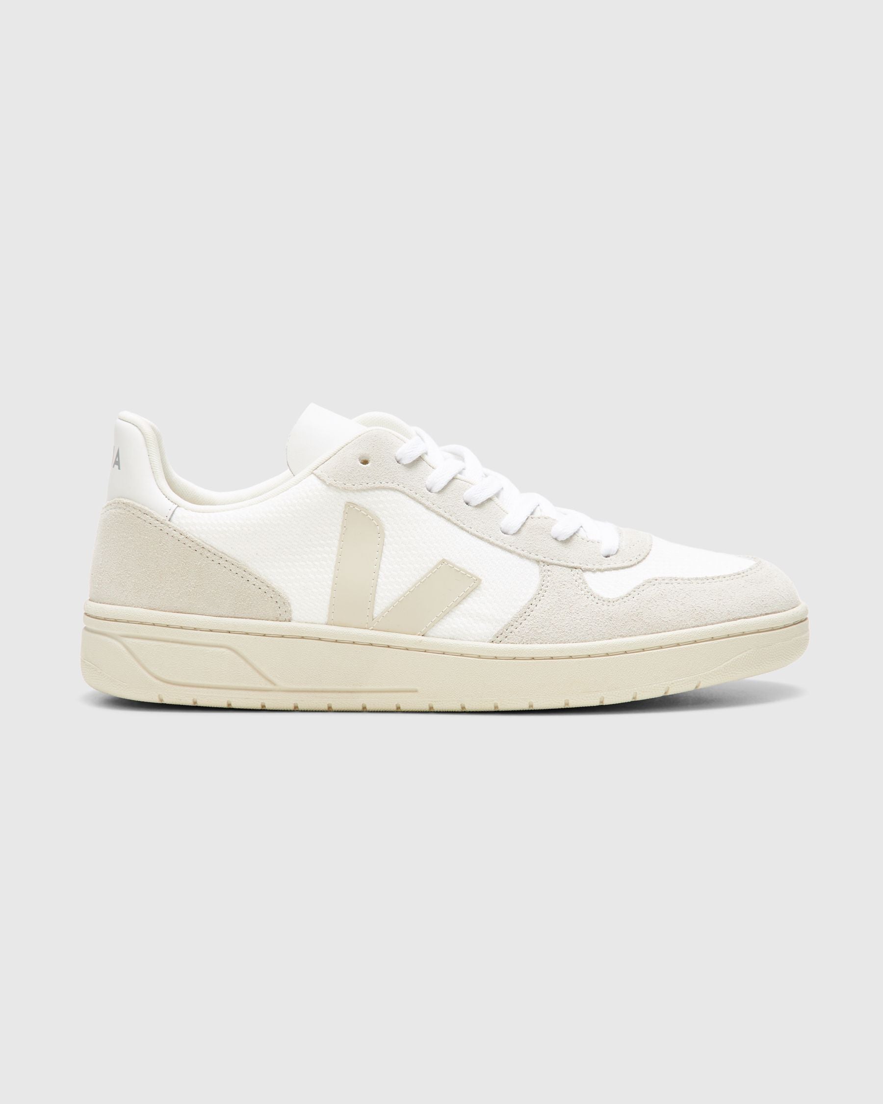 V-10 B-Mesh in White/Natural/Pierre