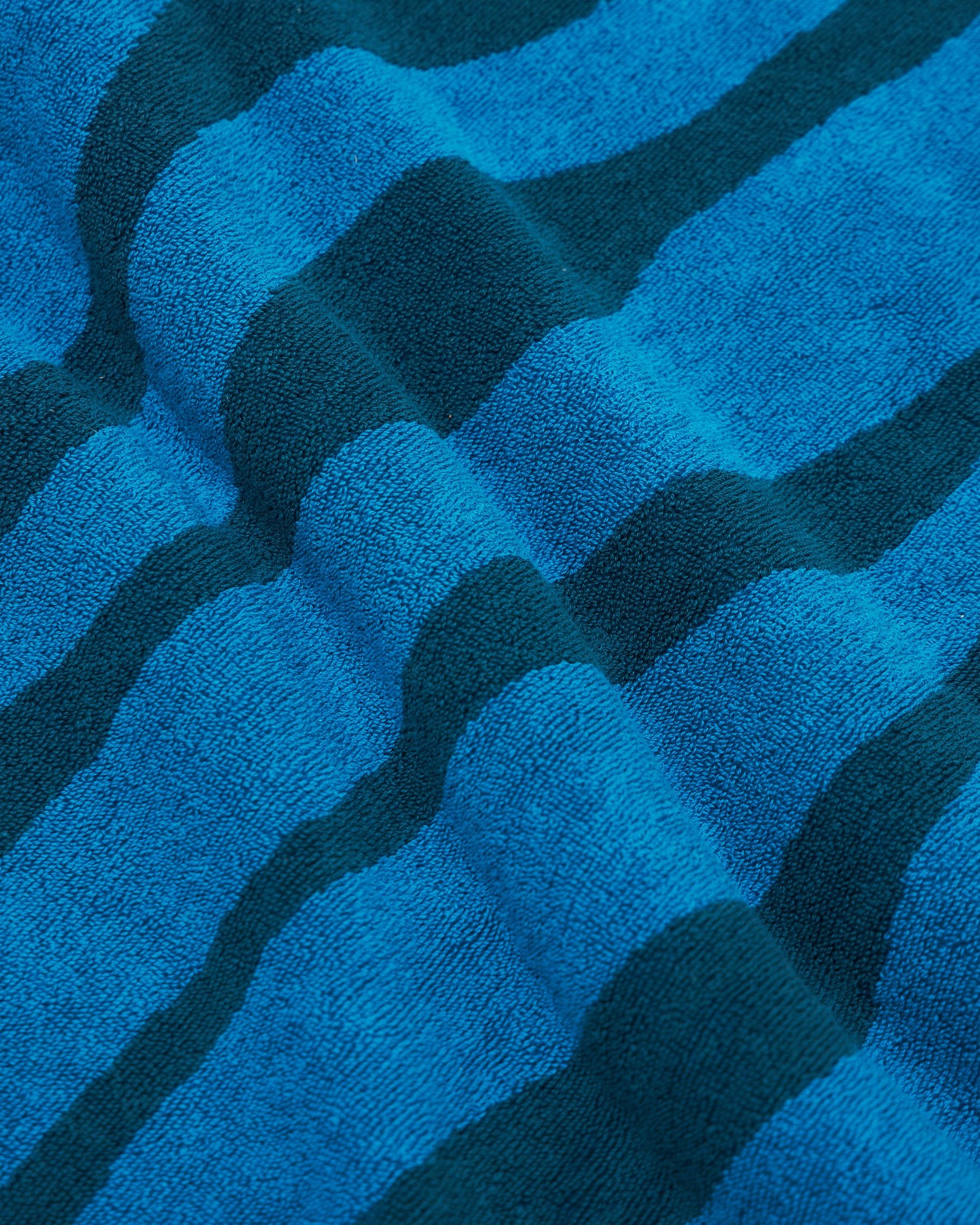 Aqua Weed Waves Beach Towel in Greek Blue / Teal