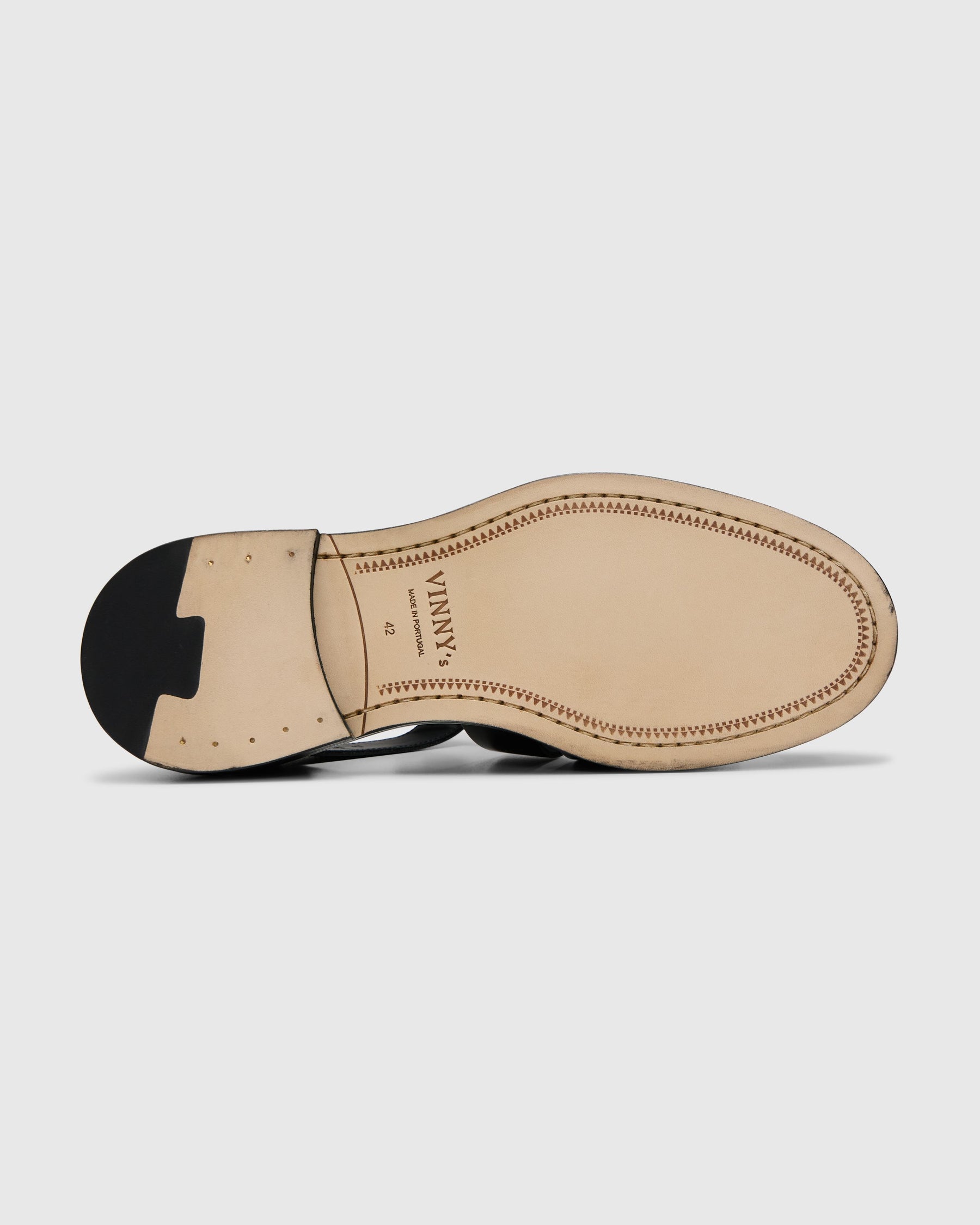 Fisherman Sandal in Black