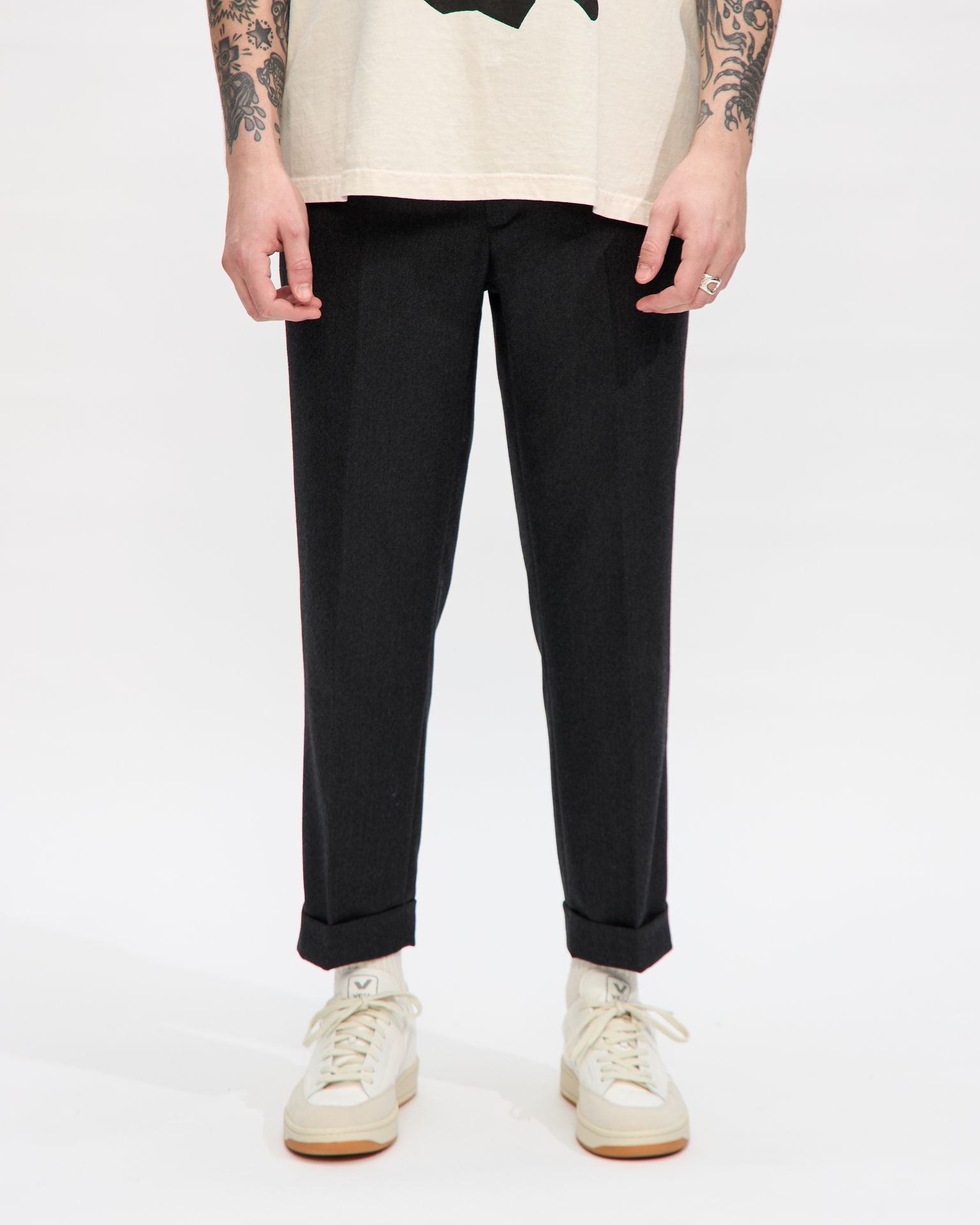 9/10 Flannel Pant in Charcoal
