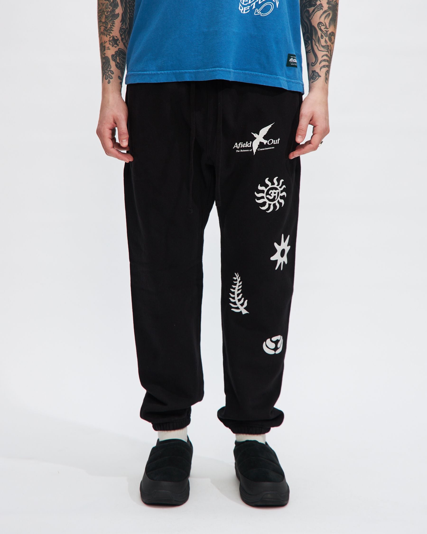 Conscious Sweatpants in Black