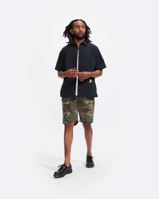 UV Cut Stretch Short Sleeve Shirt in Black