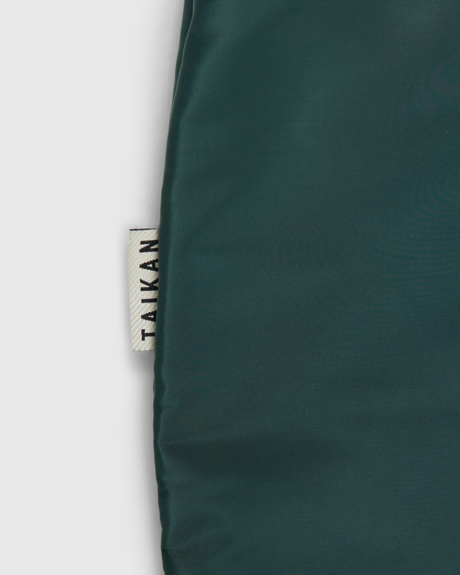 Flanker Bag in Evergreen