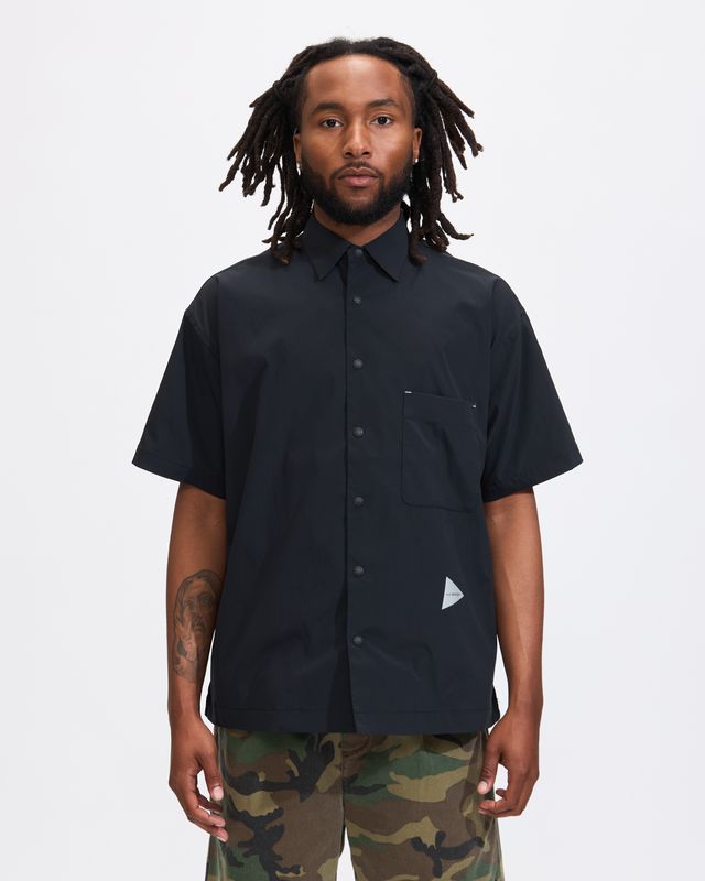 UV Cut Stretch Short Sleeve Shirt in Black