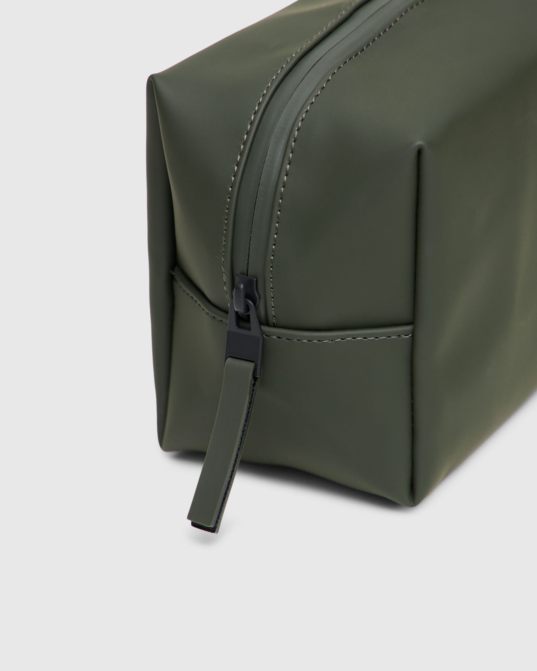 Wash Bag Small in Green