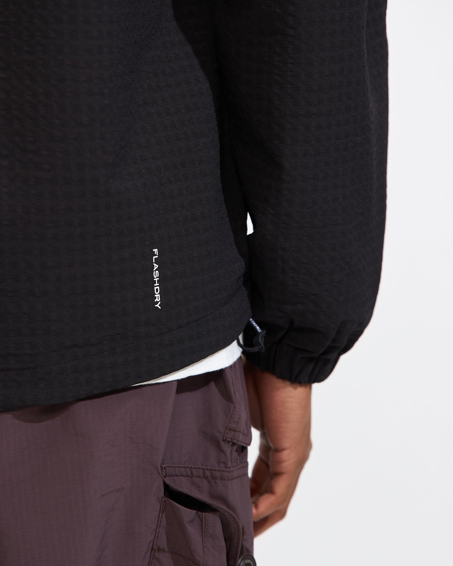 Tekware™ Grid ¼-Zip Jacket in TNF Black