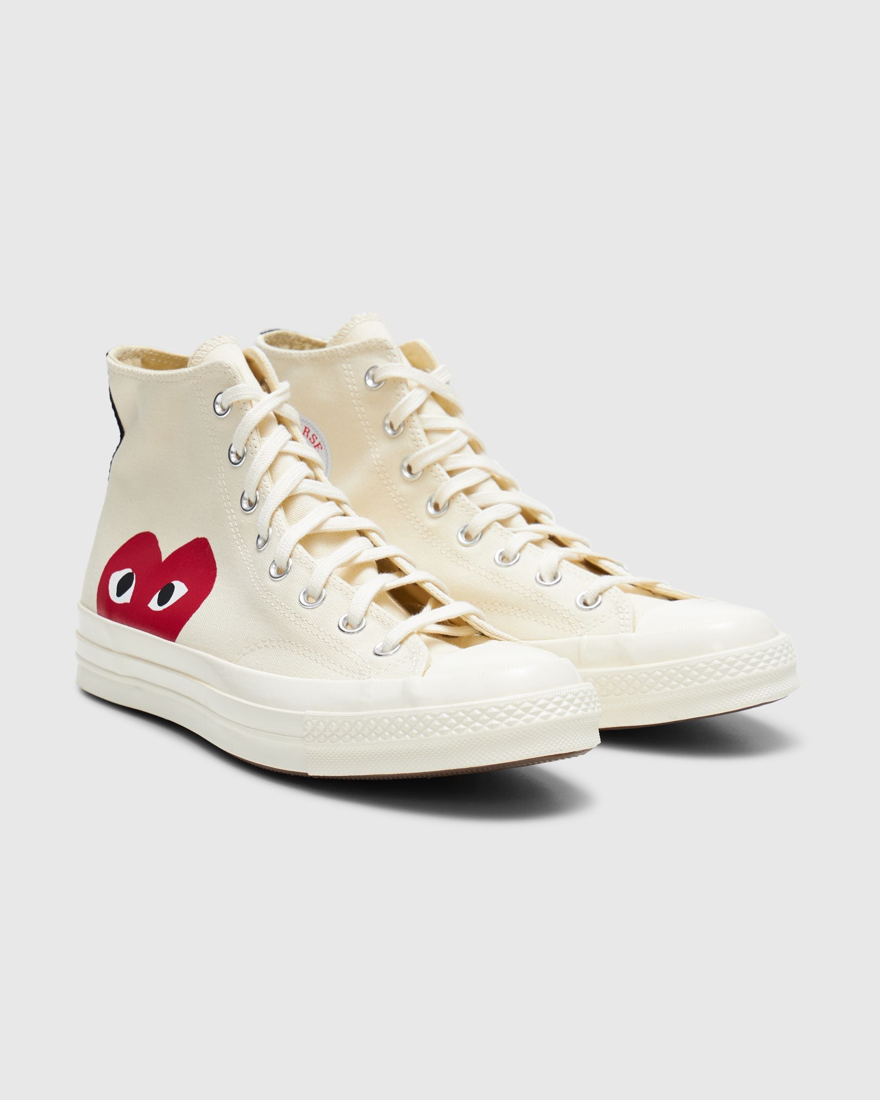 Red Heart Chuck Taylor All Star '70 High in White