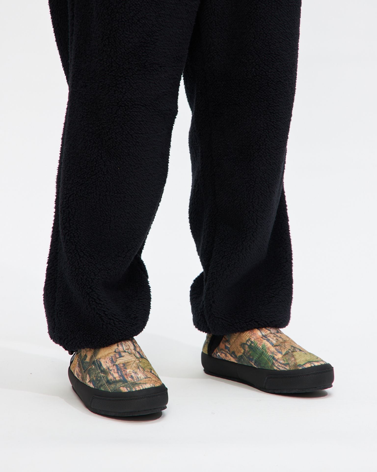 Fleece Pants in Black
