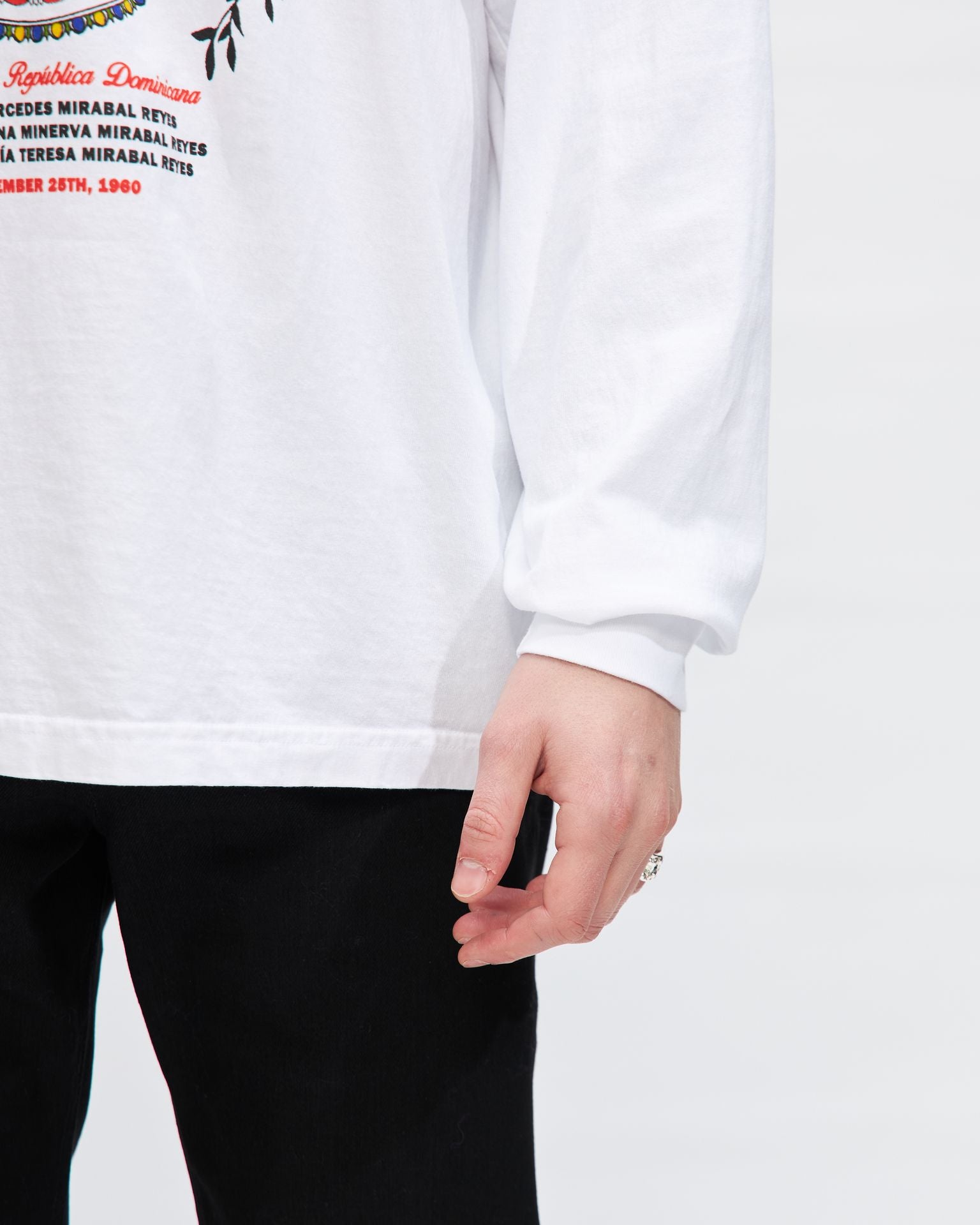 Maribel Sisters Longsleeve Tee in White
