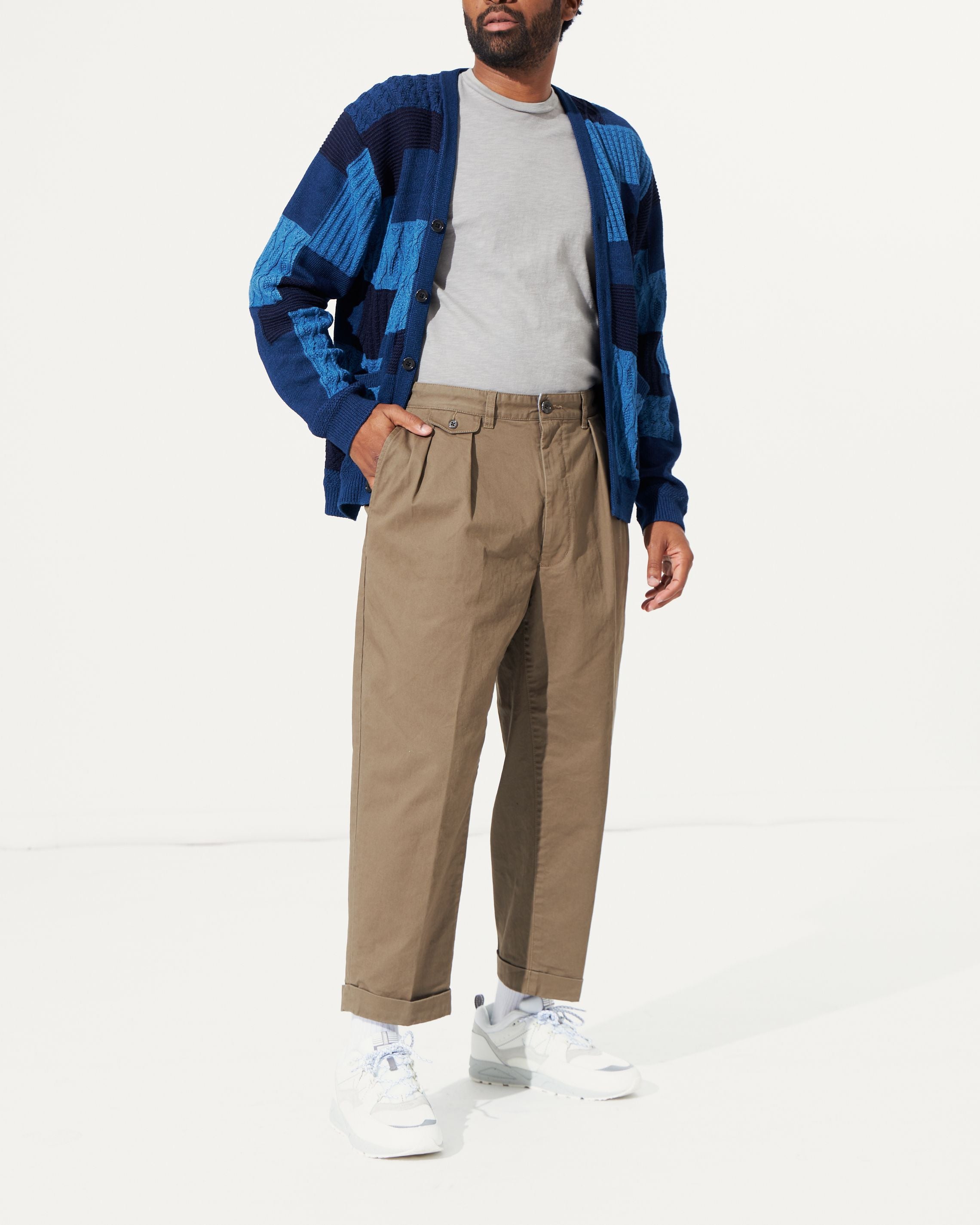 2-Pleat Twill Trousers in Khaki – Blue Owl Workshop