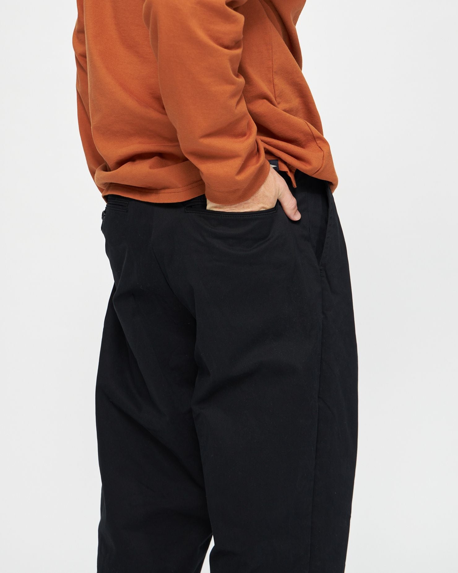 2 Pleat Twill Pant in Black