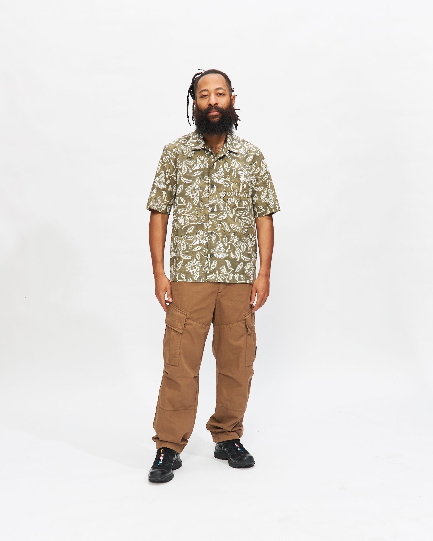 Printed Poplin Short Sleeved Shirt in Lead Grey